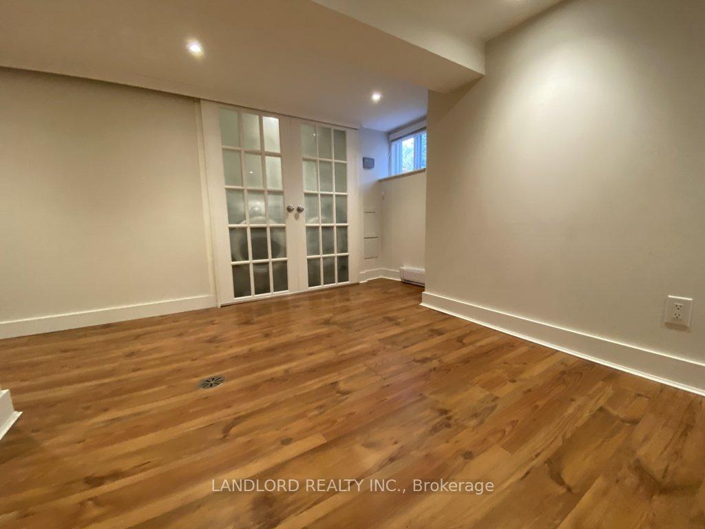 Photo 31 of 22 Lorindale Avenue, Toronto, Lawrence Park North — HOMEH