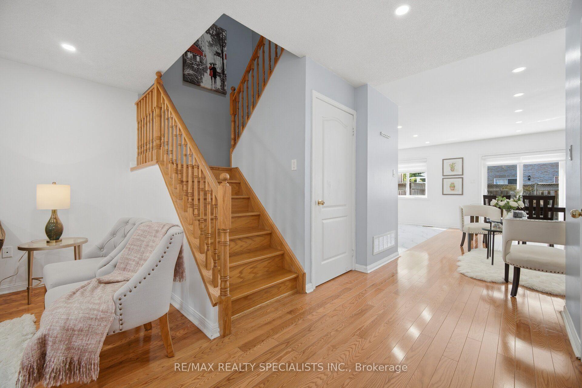 Photo 23 of 200 Tiller Trail, Brampton, Fletcher's Creek Village — HOMEH