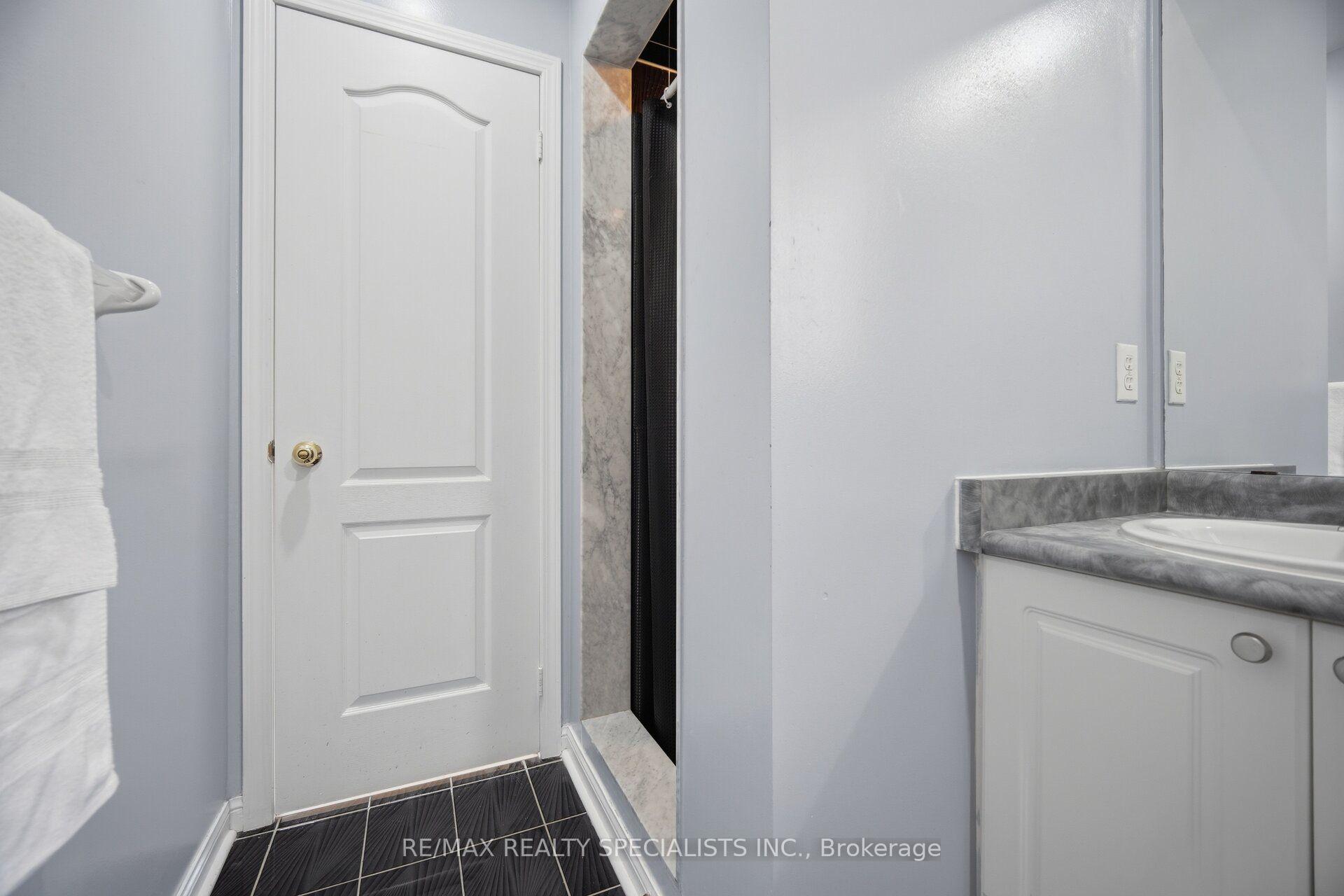 Photo 30 of 200 Tiller Trail, Brampton, Fletcher's Creek Village — HOMEH