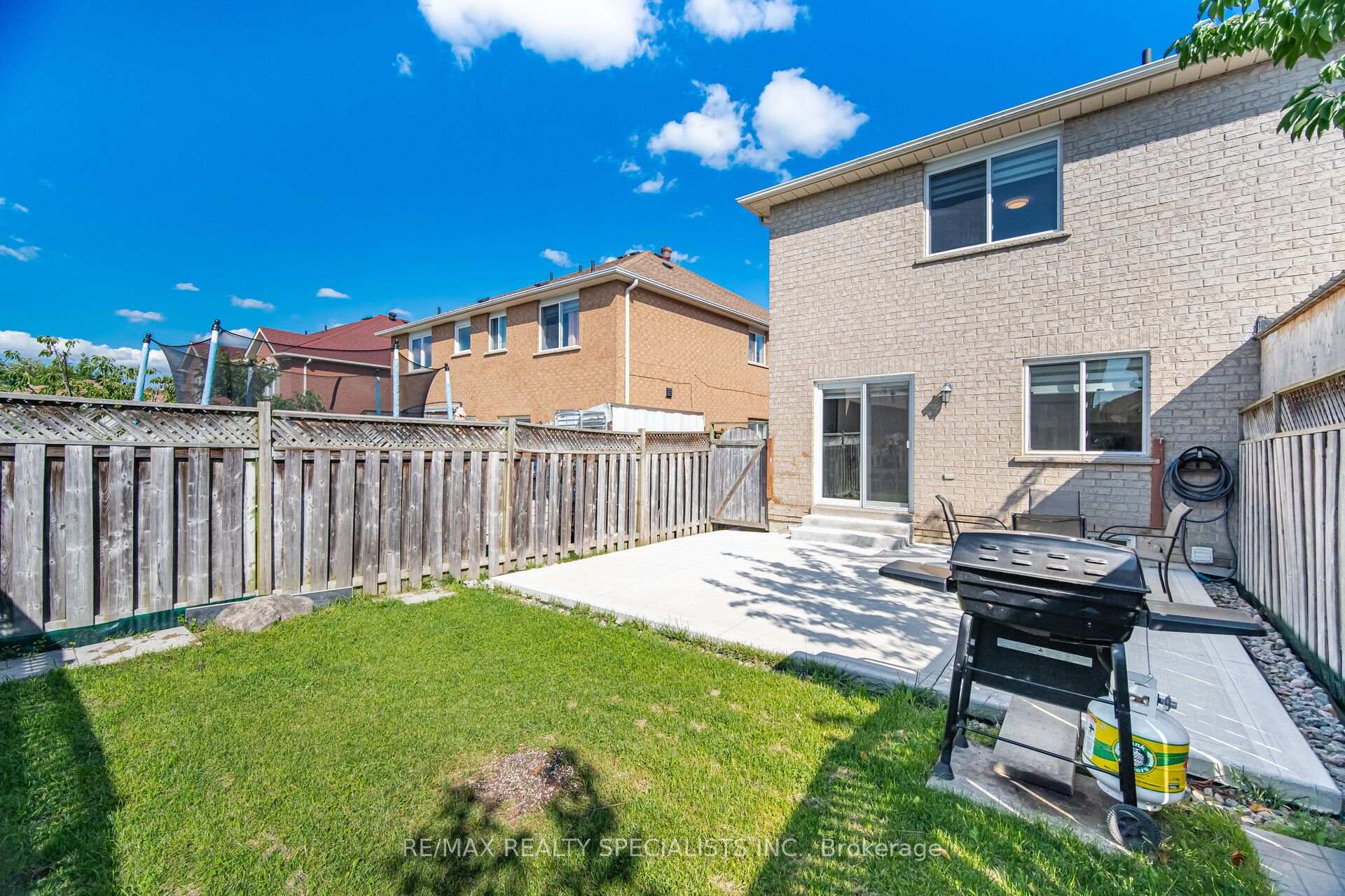 Photo 49 of 200 Tiller Trail, Brampton, Fletcher's Creek Village — HOMEH