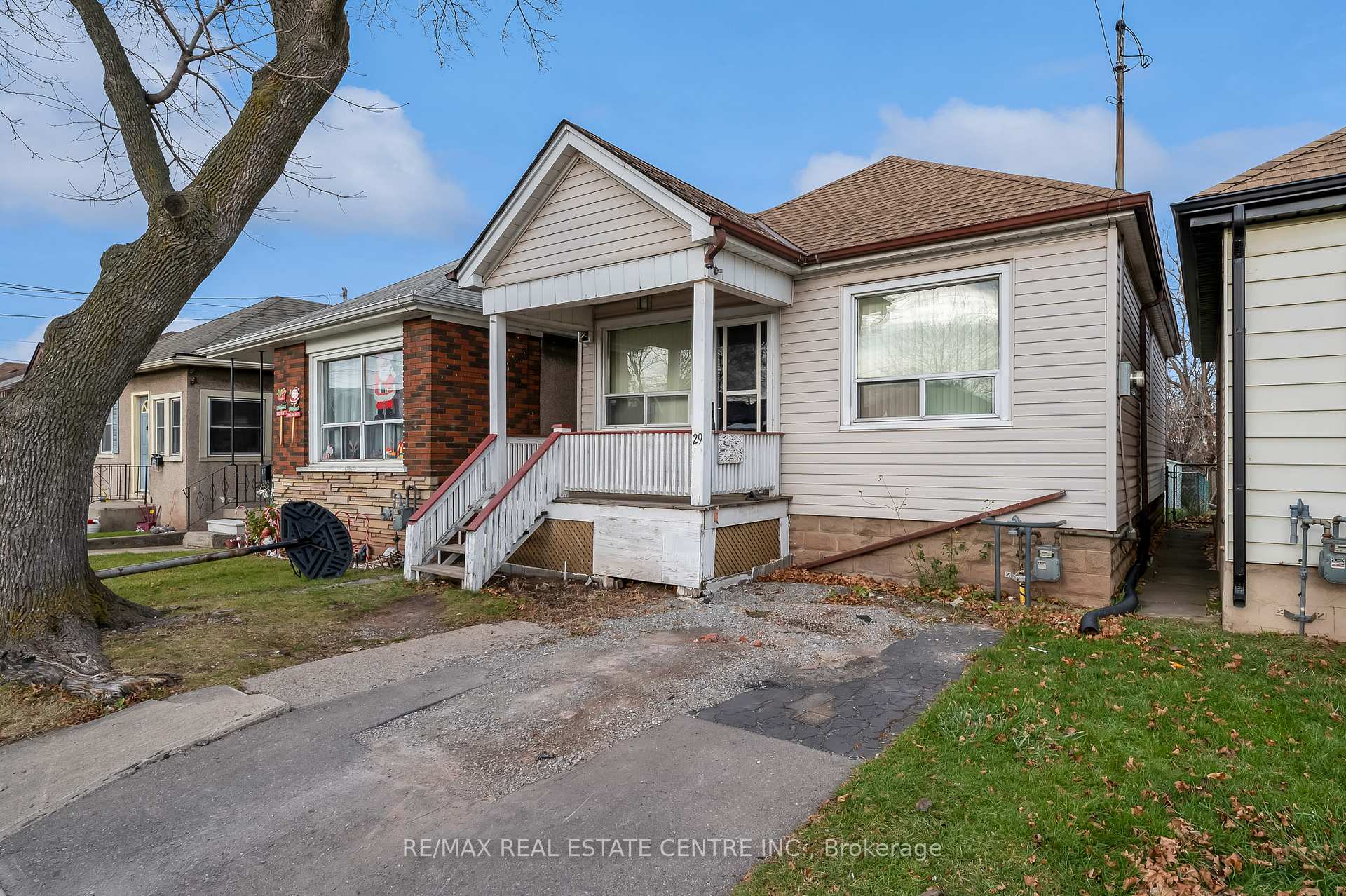 Photo 2 of 29 Harrison Avenue, Hamilton, Homeside — HOMEH