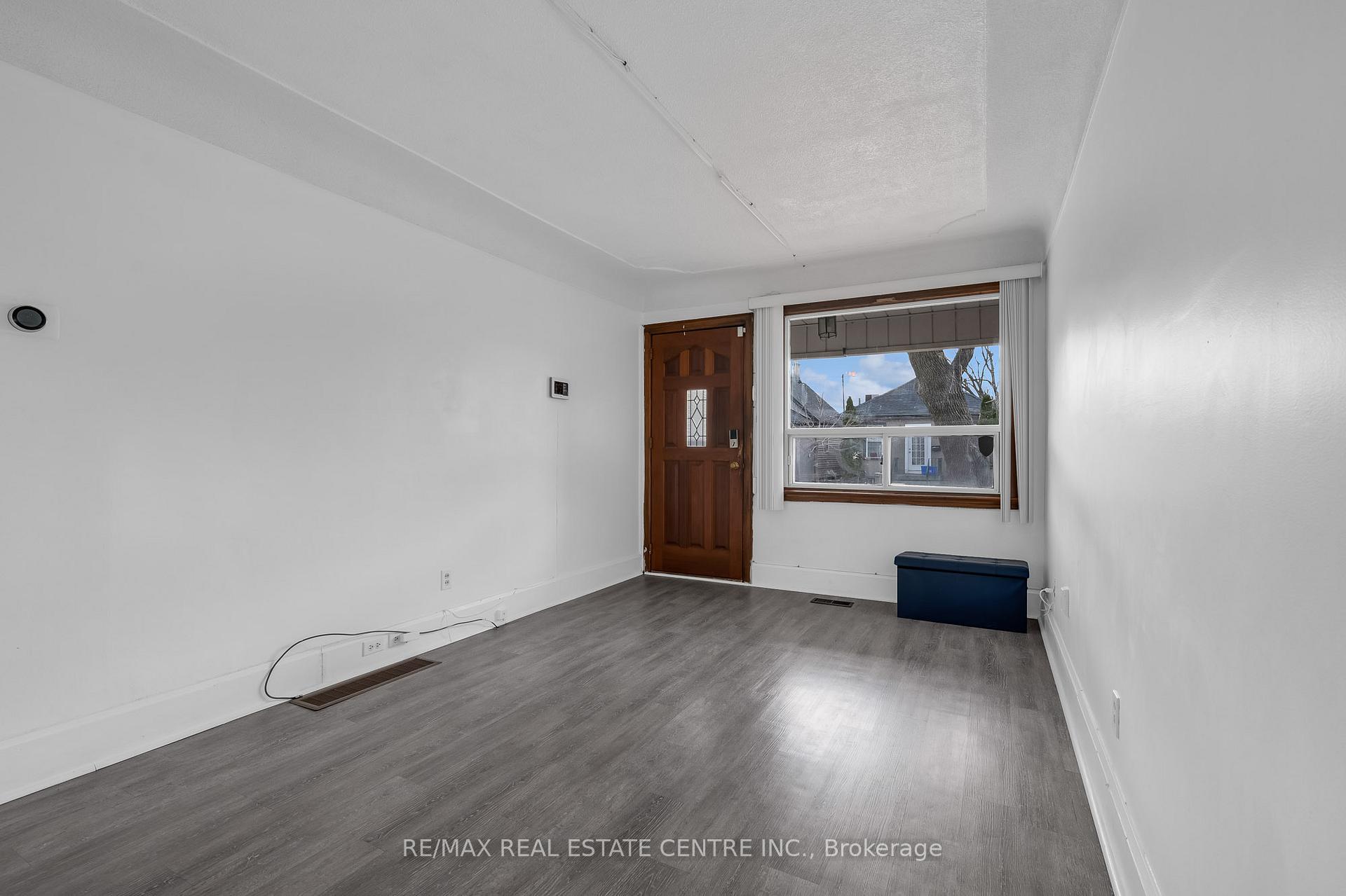 Photo 5 of 29 Harrison Avenue, Hamilton, Homeside — HOMEH
