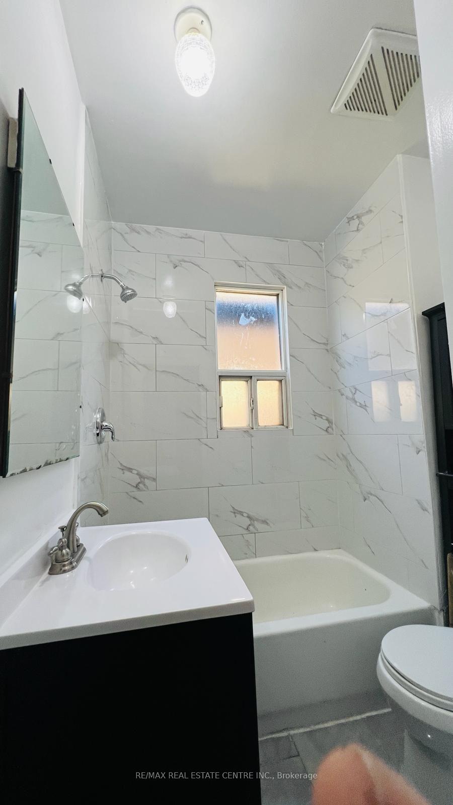 Photo 10 of 29 Harrison Avenue, Hamilton, Homeside — HOMEH