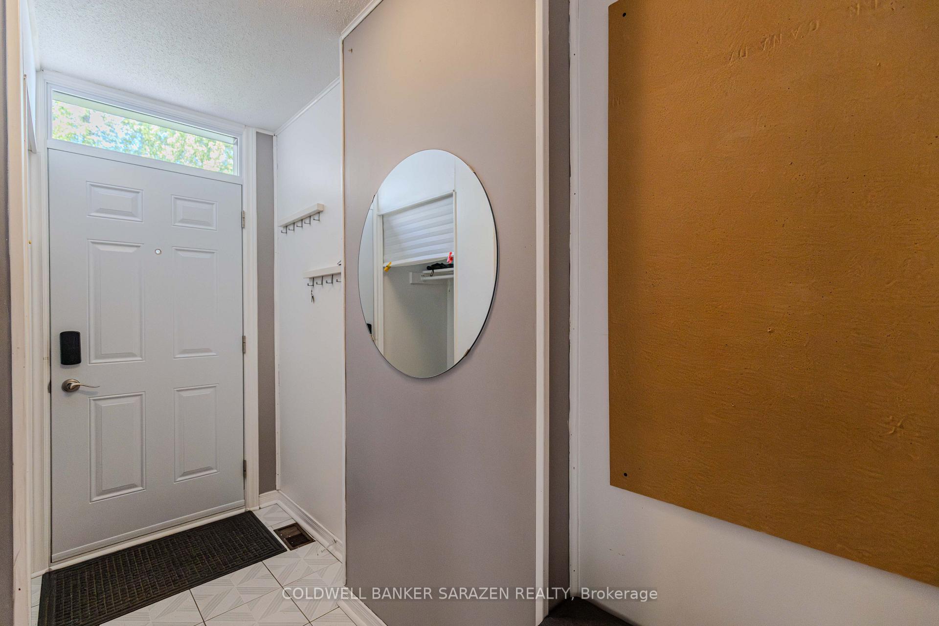 Photo 4 of 34 Hobart Crescent, Ottawa, Sheahan Estates/Trend Village — HOMEH