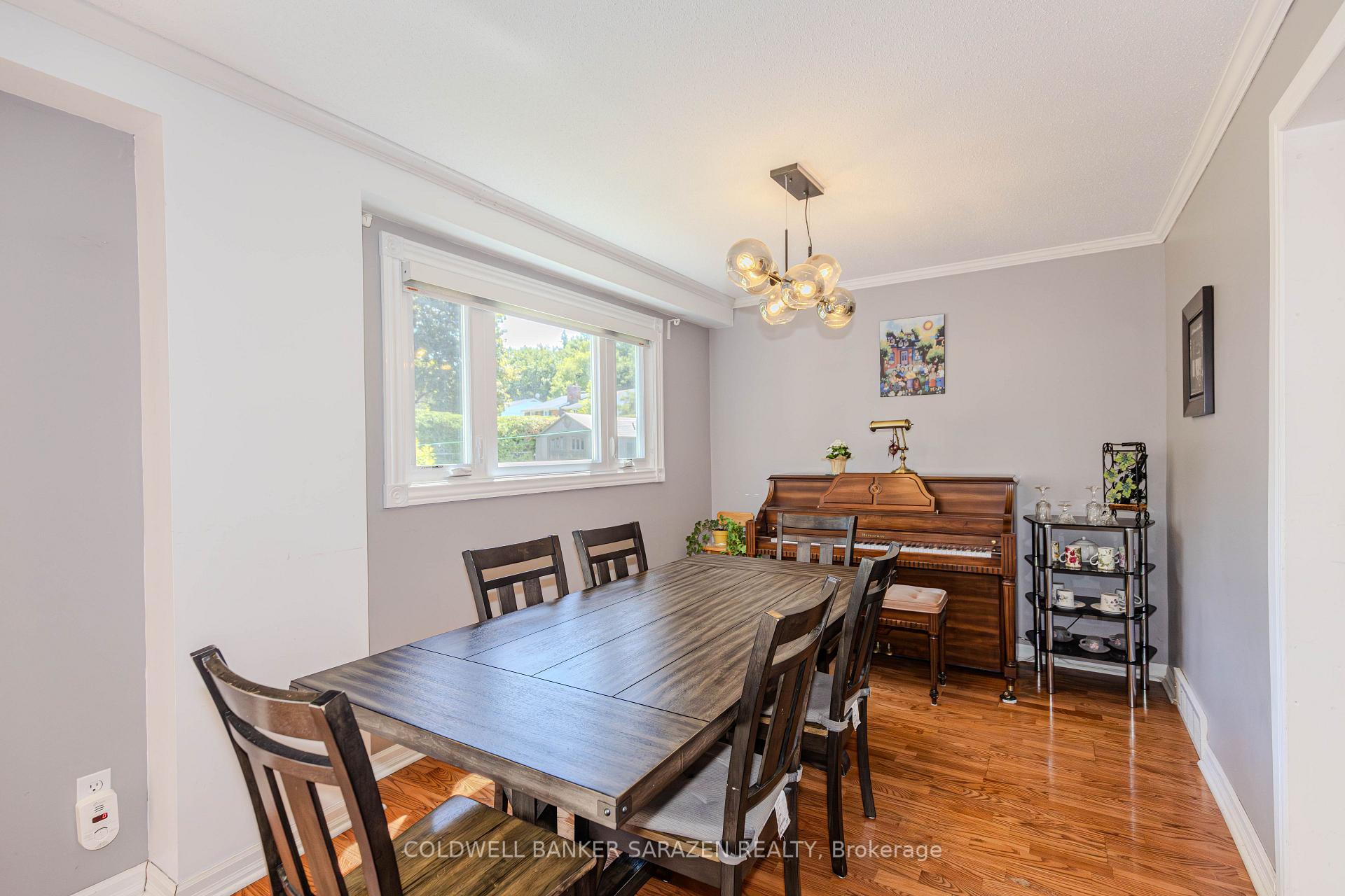 Photo 12 of 34 Hobart Crescent, Ottawa, Sheahan Estates/Trend Village — HOMEH