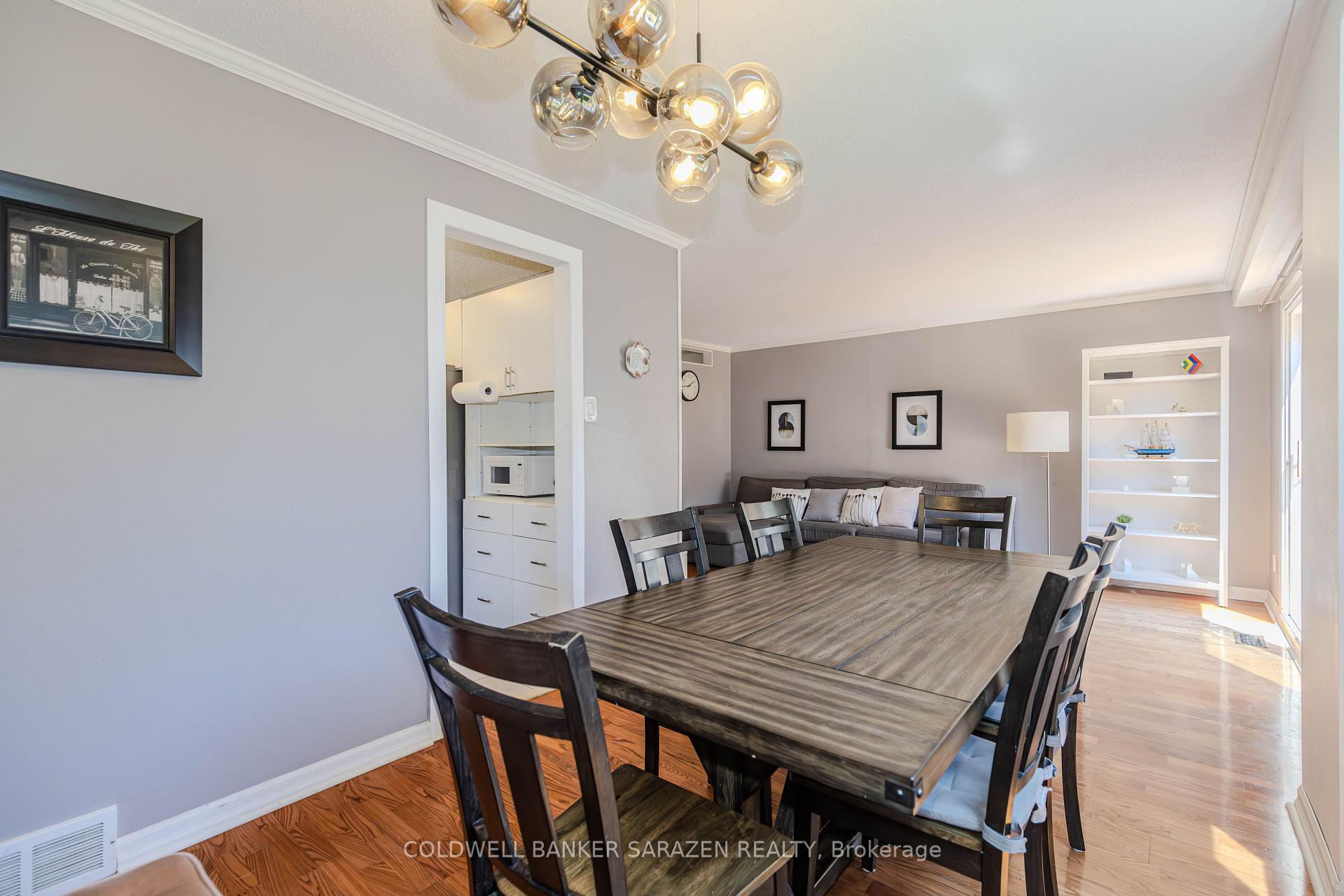 Photo 14 of 34 Hobart Crescent, Ottawa, Sheahan Estates/Trend Village — HOMEH