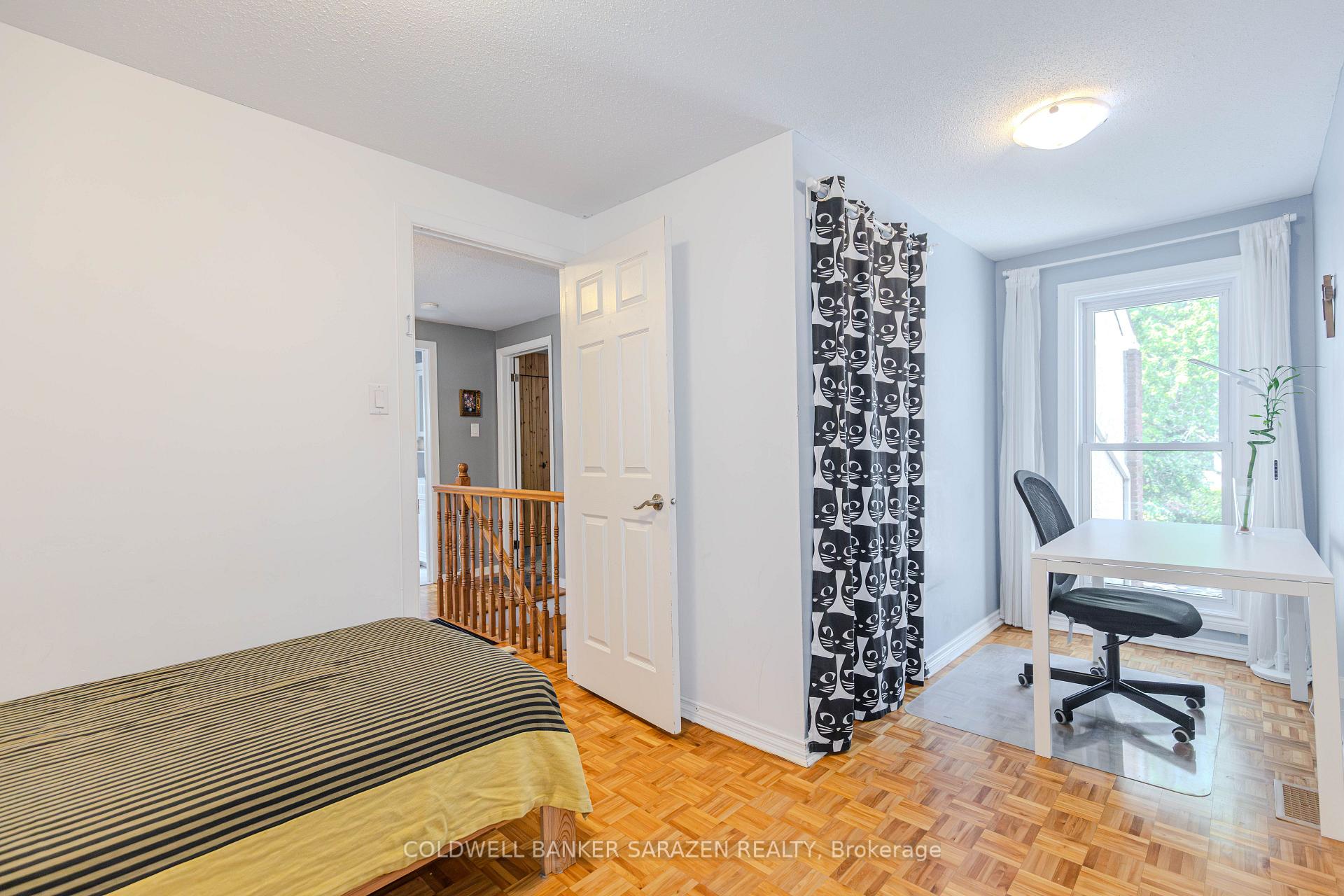 Photo 32 of 34 Hobart Crescent, Ottawa, Sheahan Estates/Trend Village — HOMEH