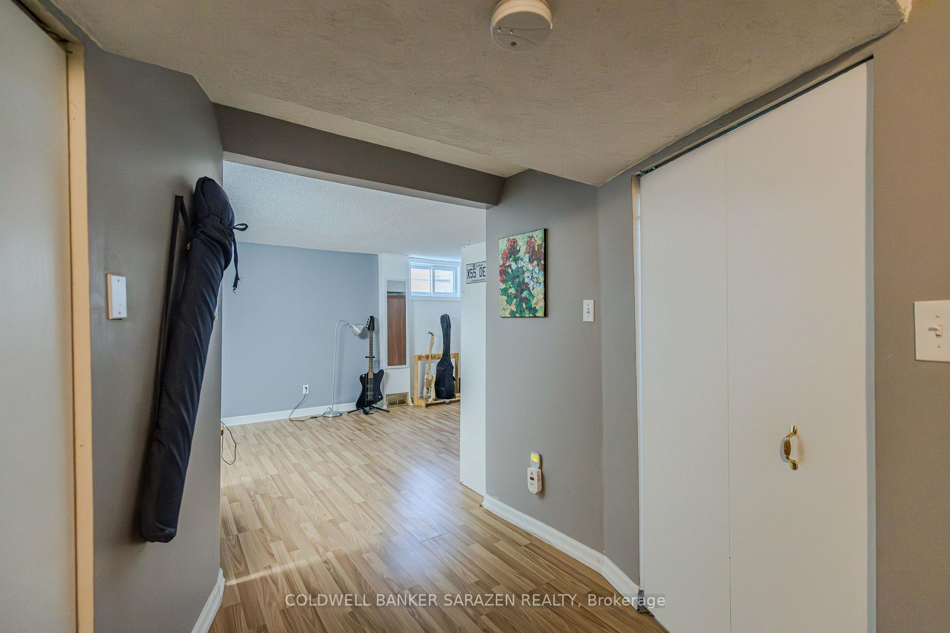 Photo 35 of 34 Hobart Crescent, Ottawa, Sheahan Estates/Trend Village — HOMEH