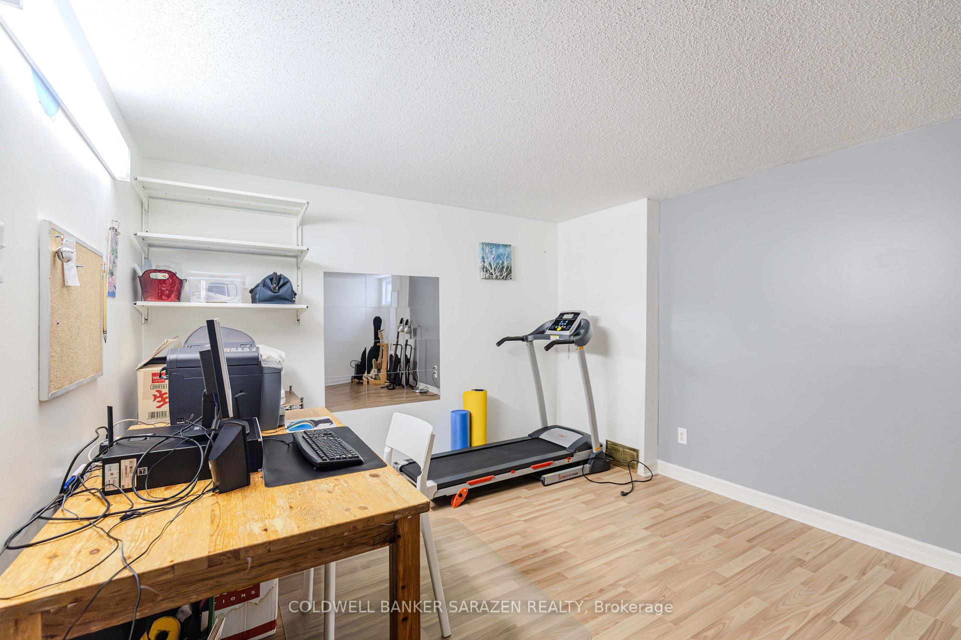 Photo 37 of 34 Hobart Crescent, Ottawa, Sheahan Estates/Trend Village — HOMEH