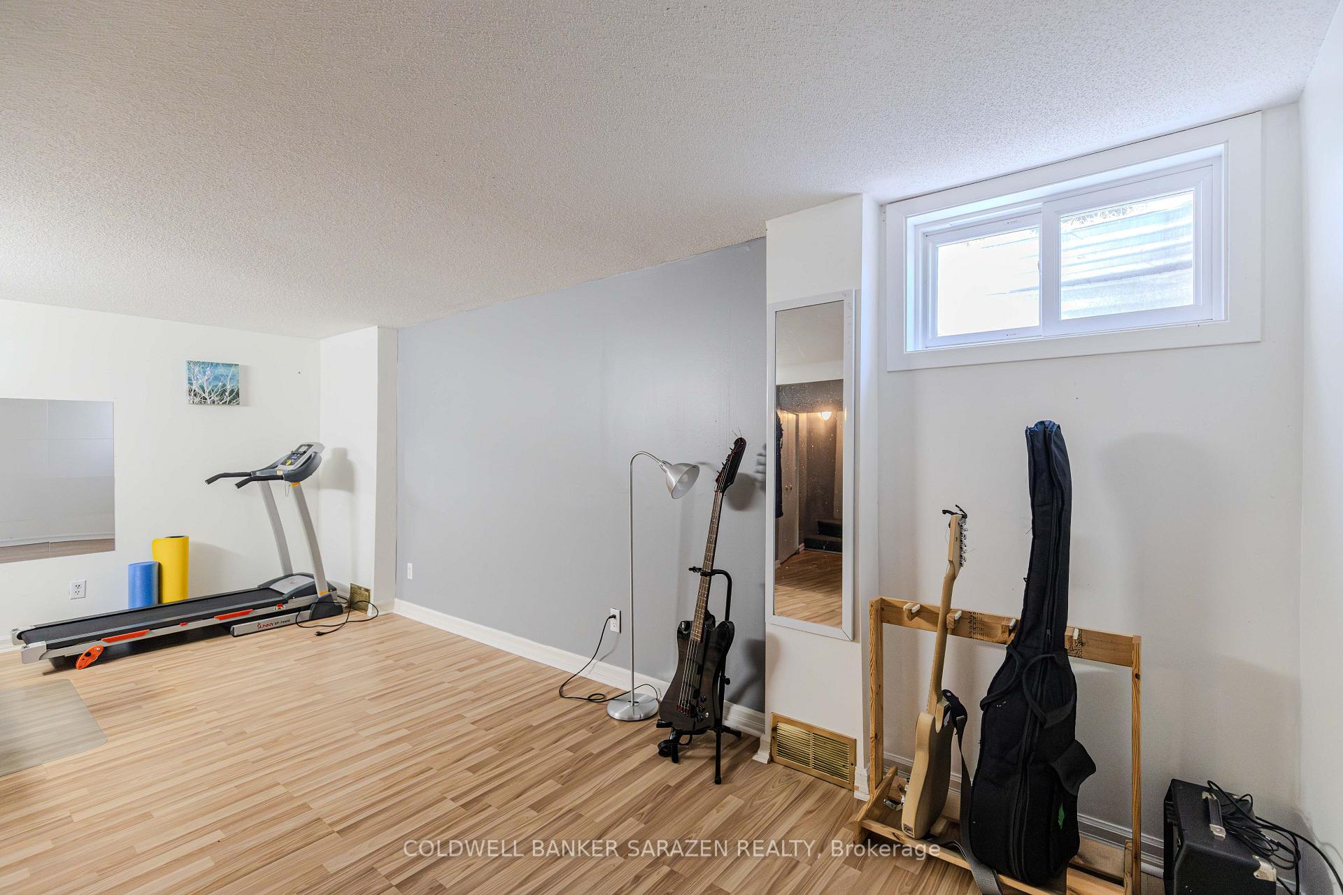 Photo 40 of 34 Hobart Crescent, Ottawa, Sheahan Estates/Trend Village — HOMEH