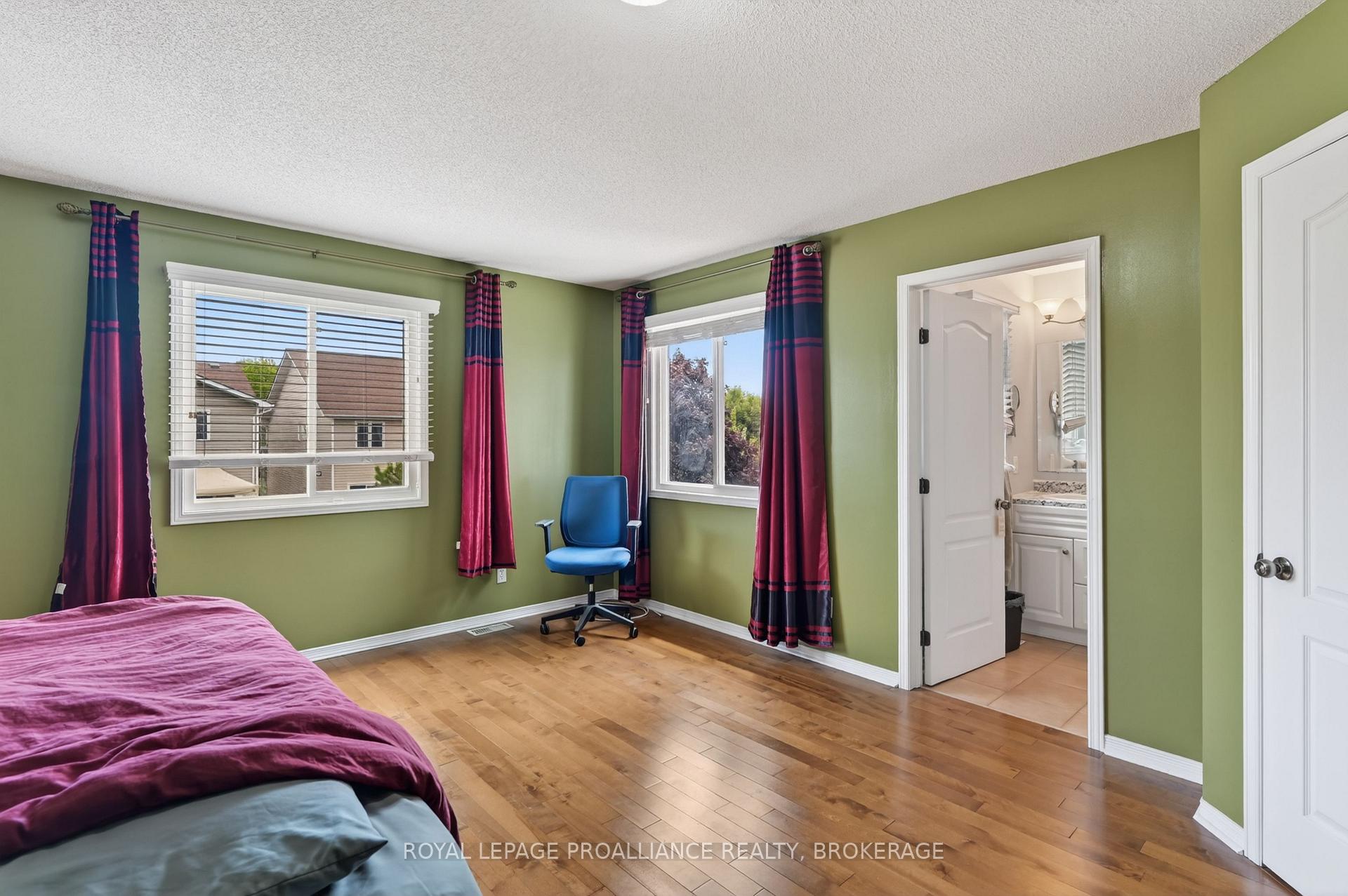 Photo 16 of 435 Maureen Street, Kingston, Kingston East (Incl Barret Crt) — HOMEH