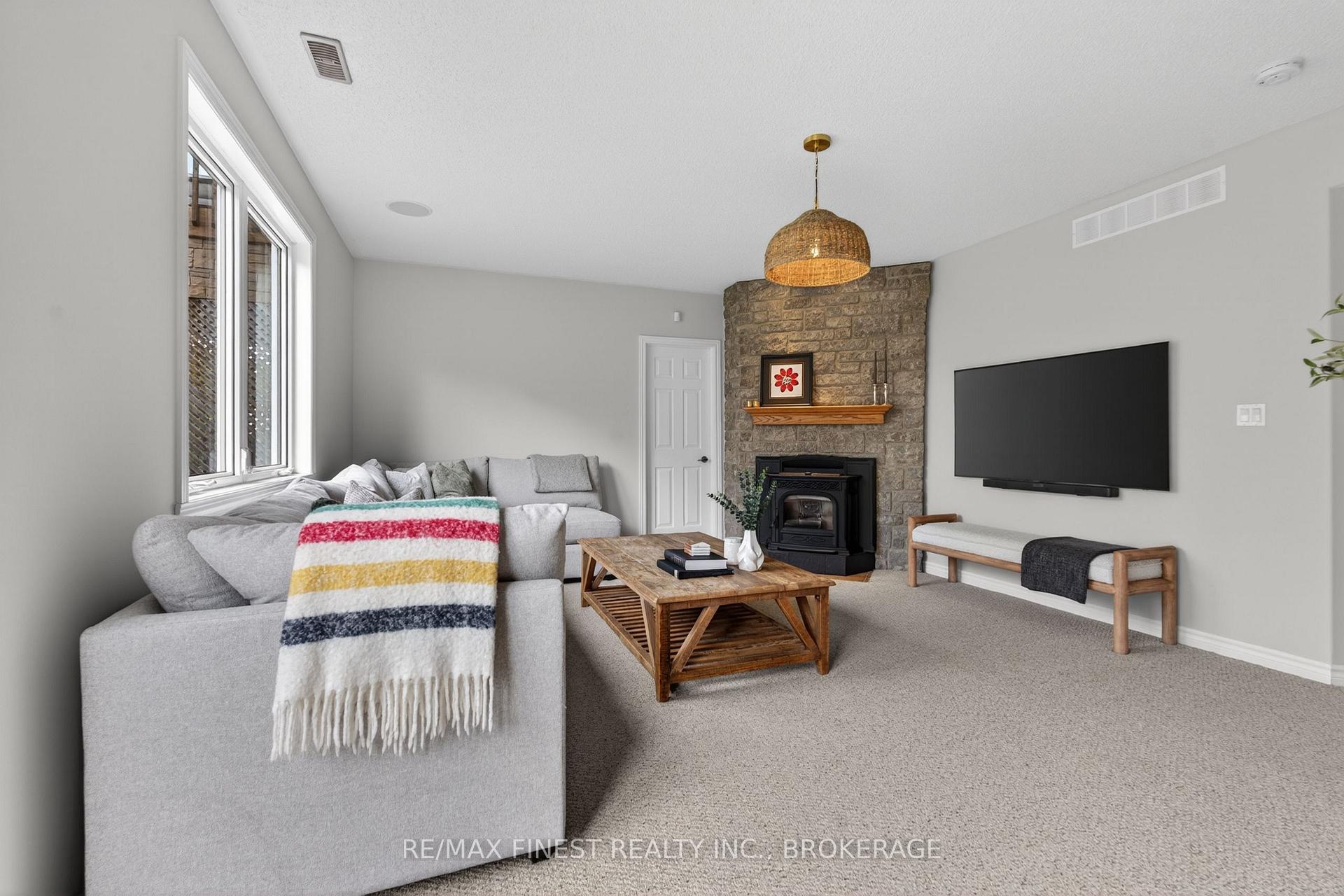 Photo 30 of 2548 Sands Road, Frontenac, Frontenac South — HOMEH