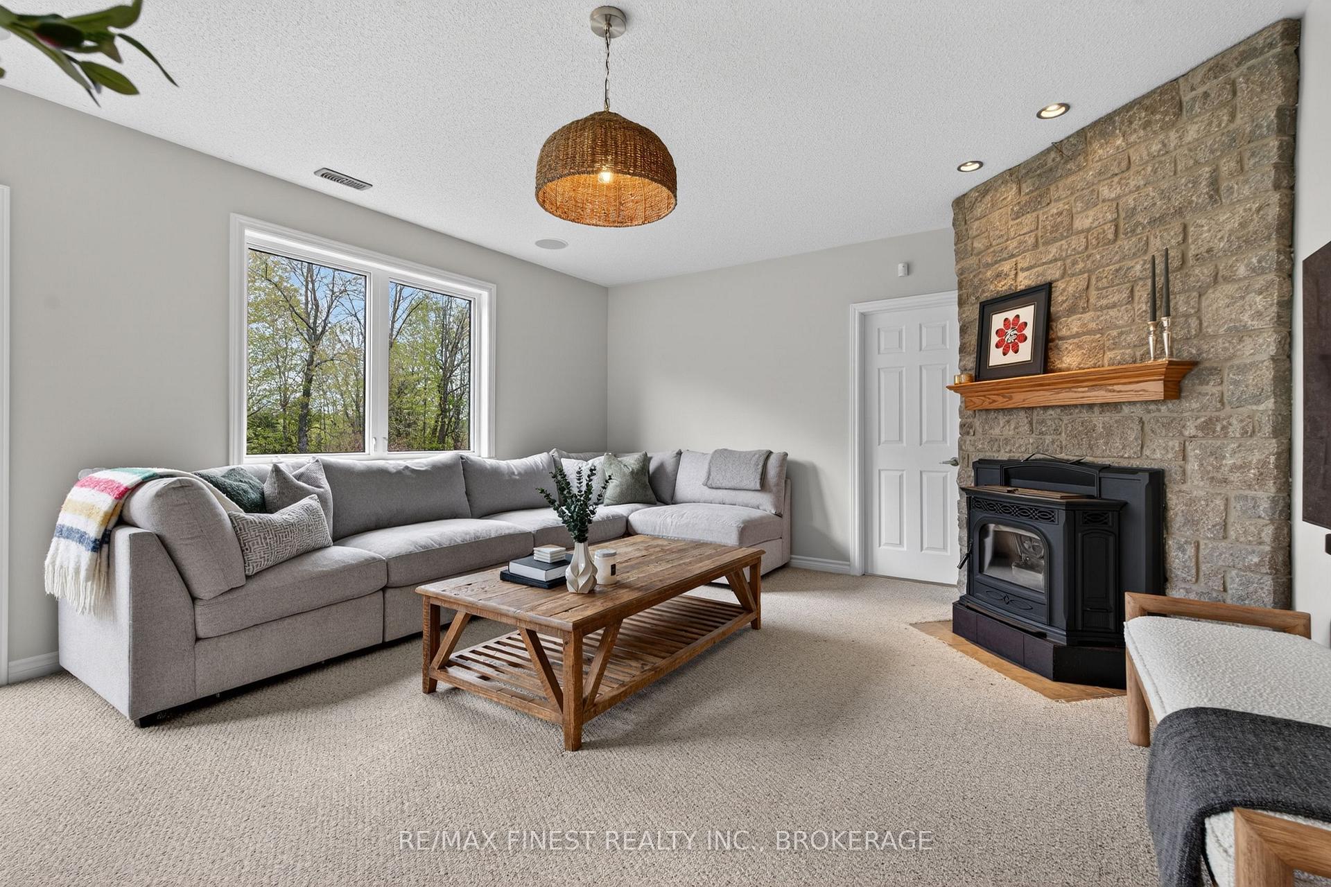 Photo 31 of 2548 Sands Road, Frontenac, Frontenac South — HOMEH