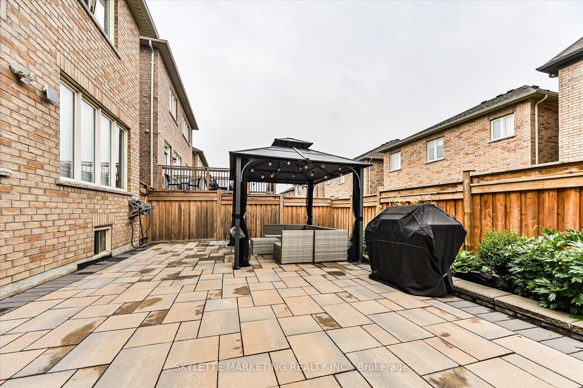 Photo 43 of 38 Russell Parker Crescent, Aurora, Rural Aurora — HOMEH