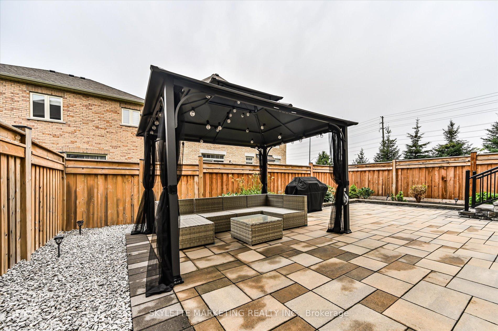 Photo 44 of 38 Russell Parker Crescent, Aurora, Rural Aurora — HOMEH