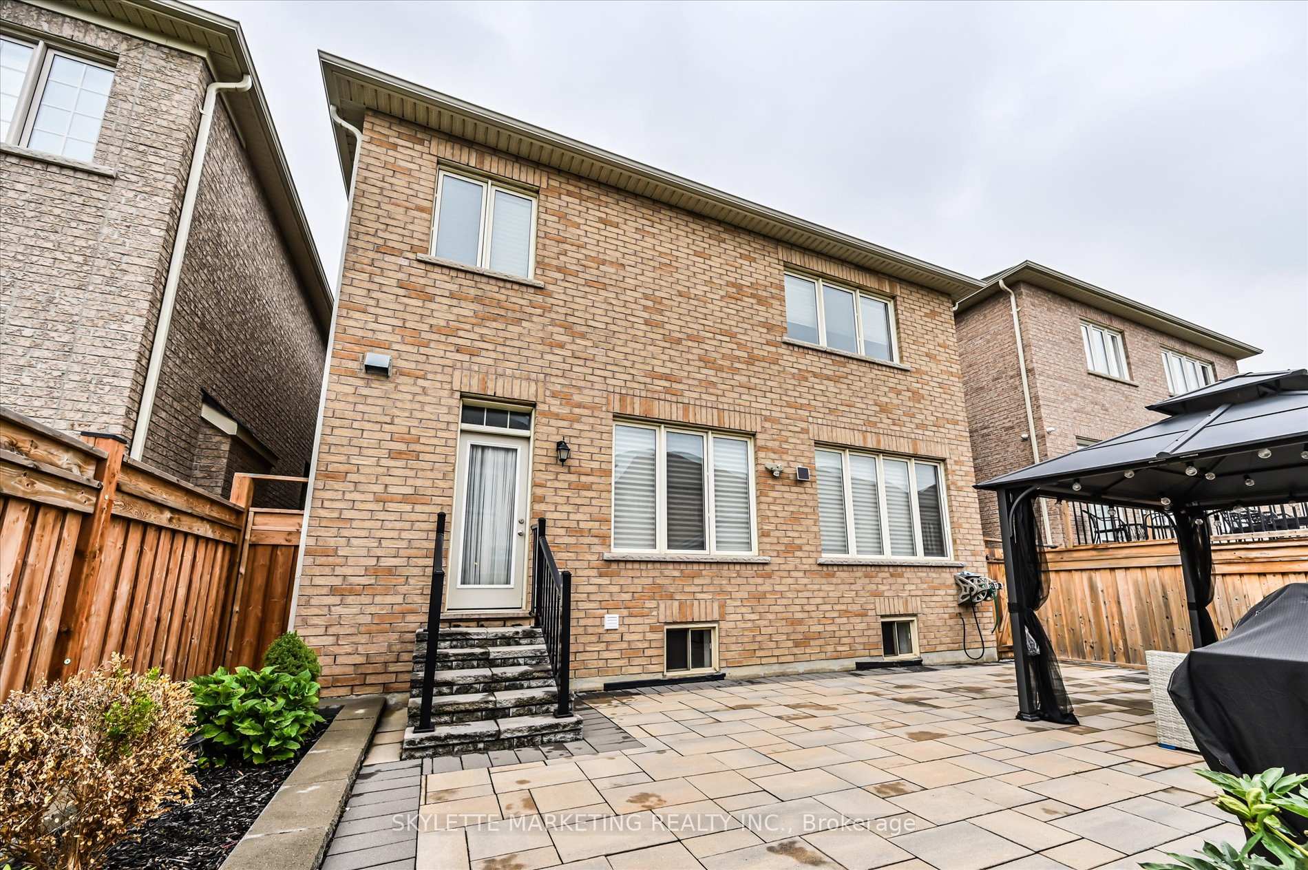 Photo 46 of 38 Russell Parker Crescent, Aurora, Rural Aurora — HOMEH
