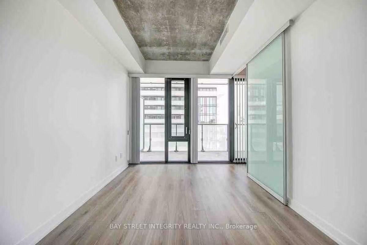 Photo 4 of Unit 1609, 161 Roehampton Avenue, Toronto, Mount Pleasant West — HOMEH