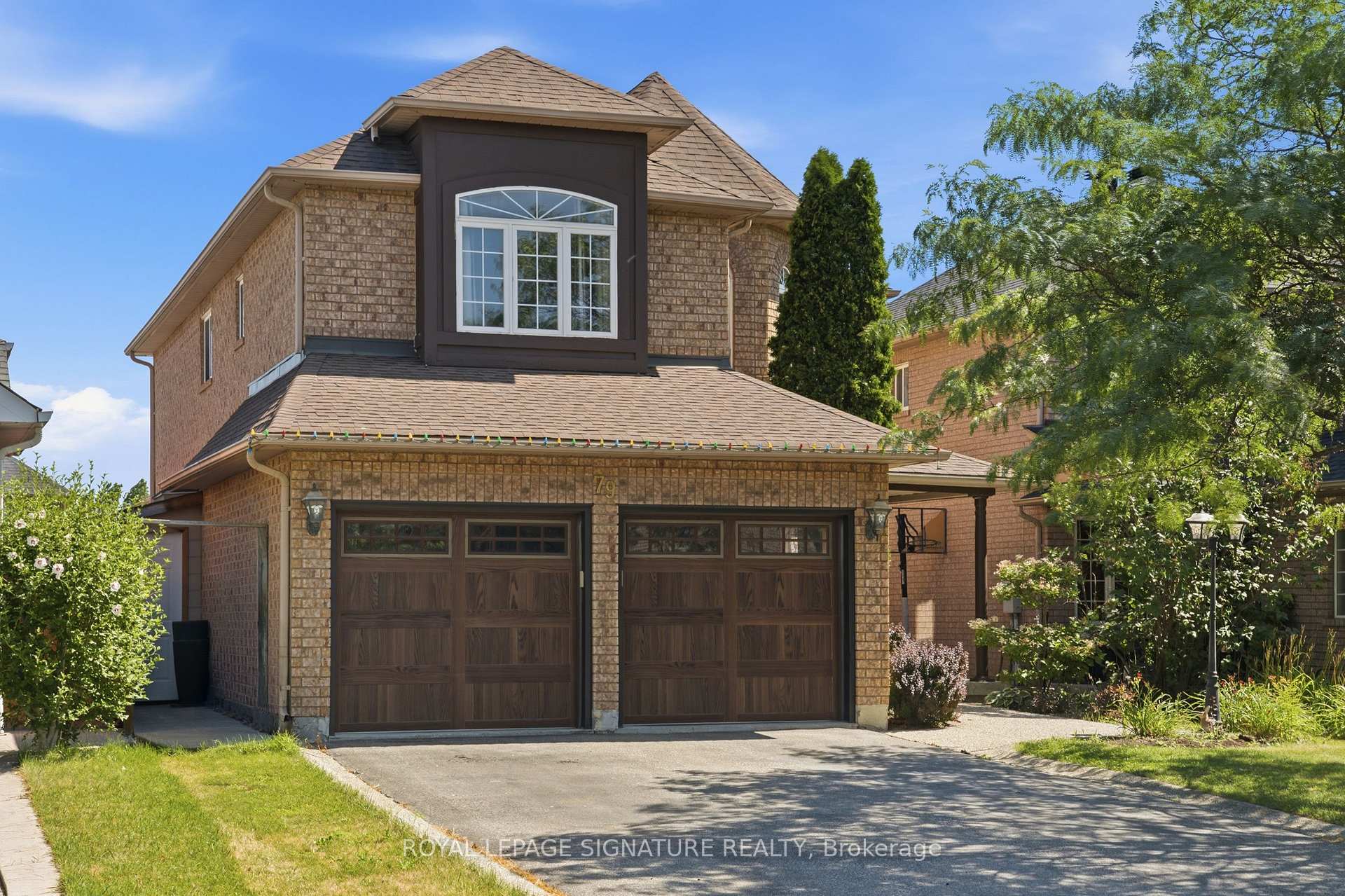 Photo 1 of 79 Twin Willow Crescent E, Brampton, Snelgrove — HOMEH