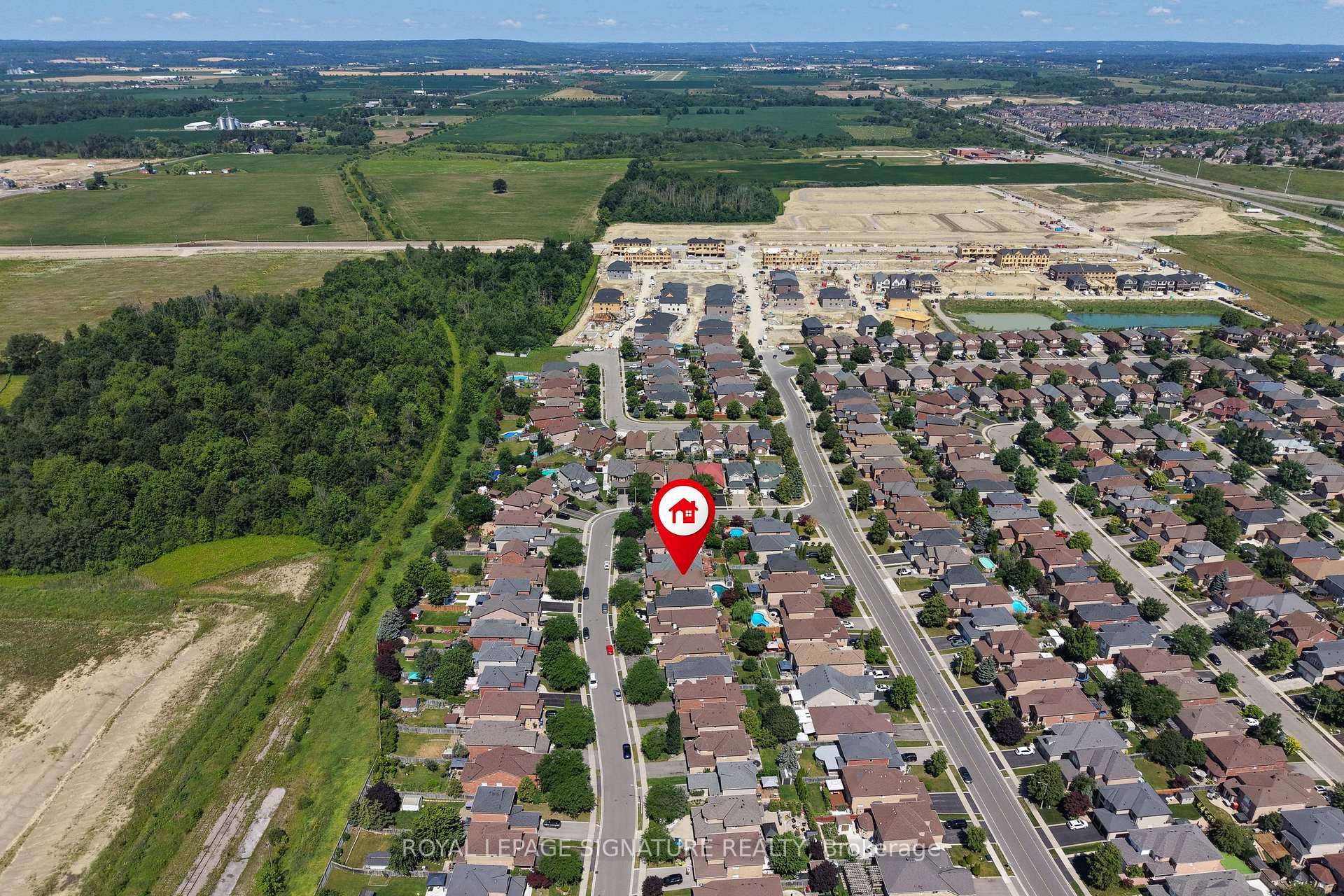 Photo 4 of 79 Twin Willow Crescent E, Brampton, Snelgrove — HOMEH