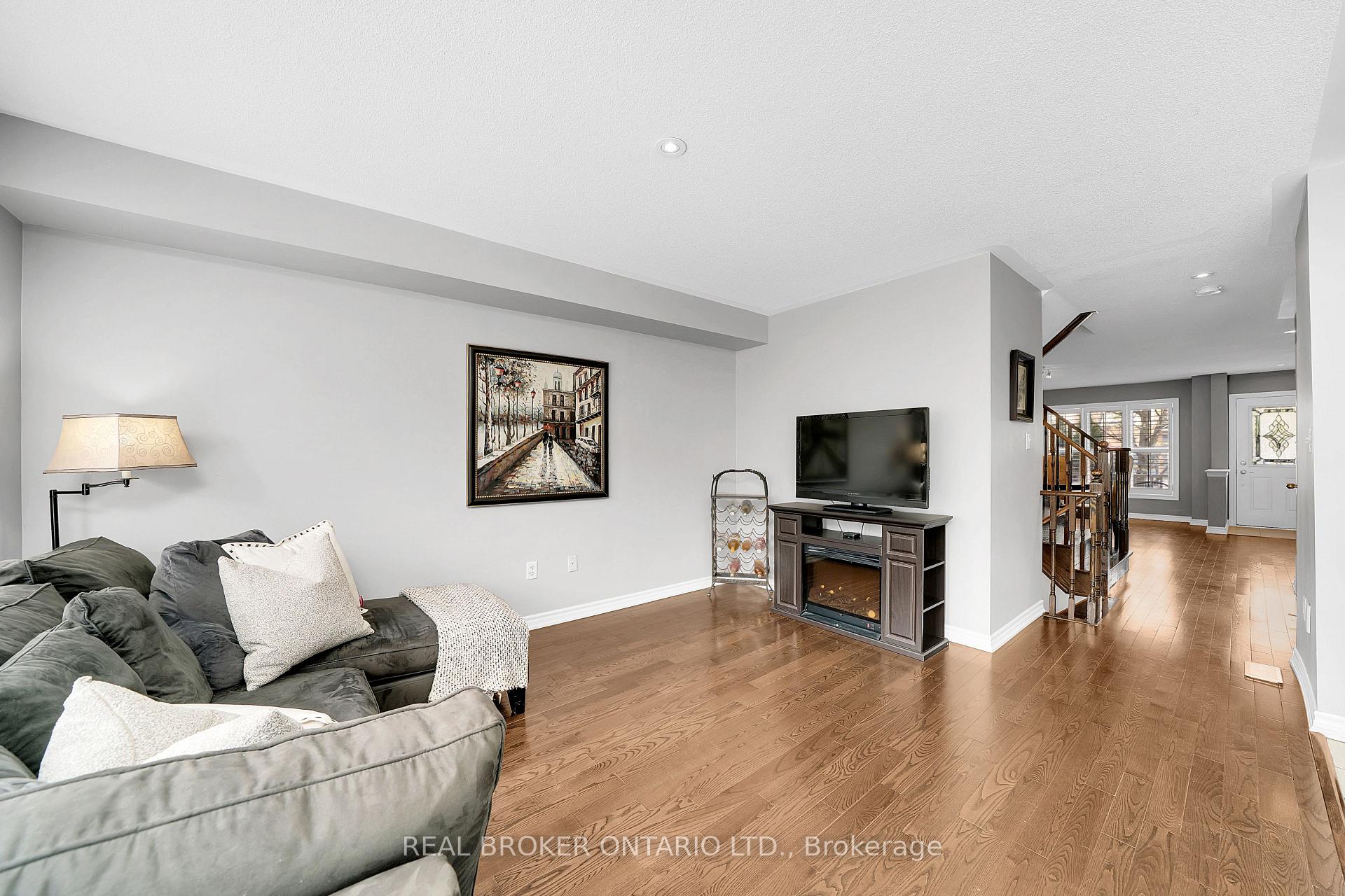 Photo 13 of 134 Mccready Drive, Milton, Scott — HOMEH