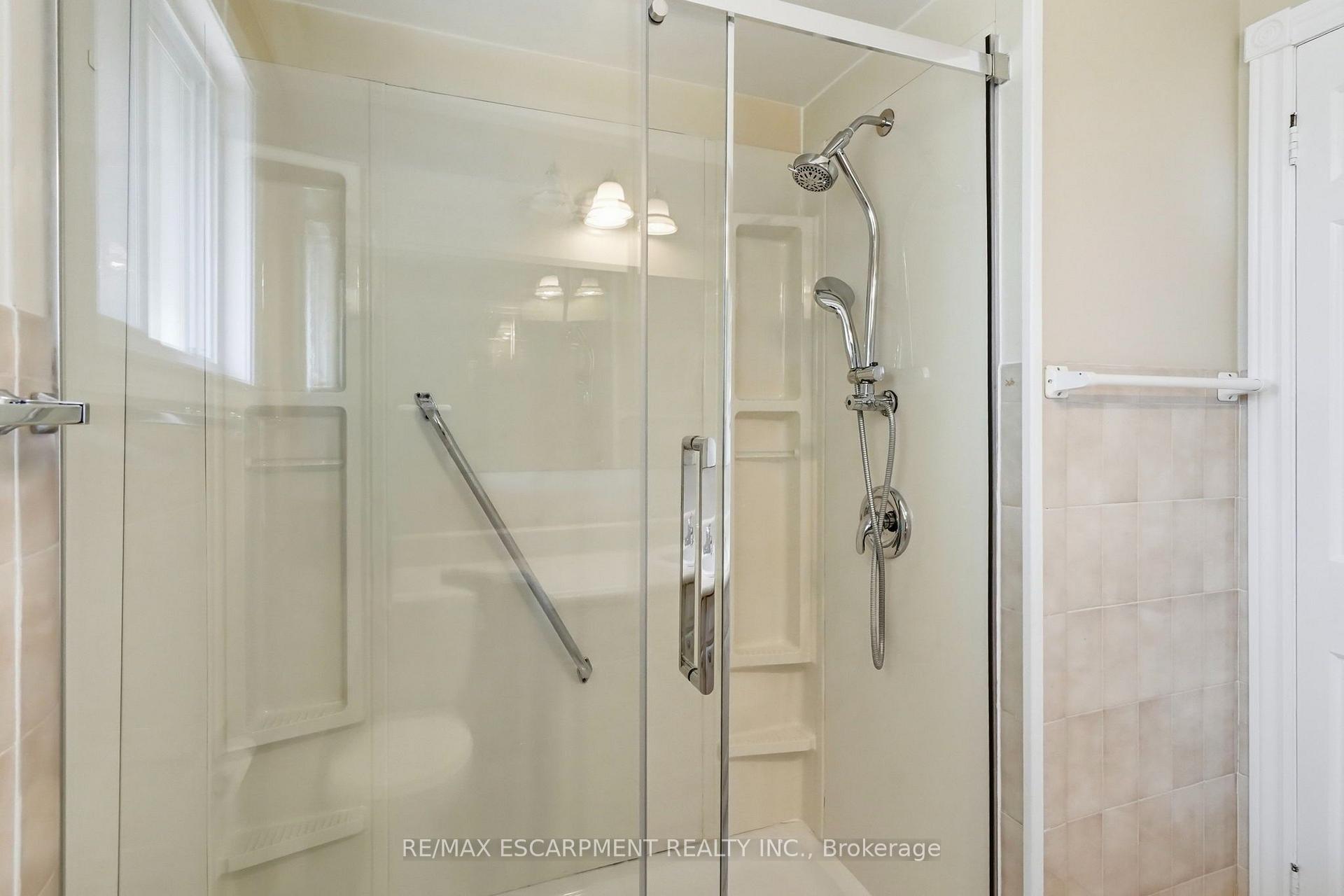 Photo 23 of 2145 Sunnyvale Drive, Oakville, Bronte — HOMEH