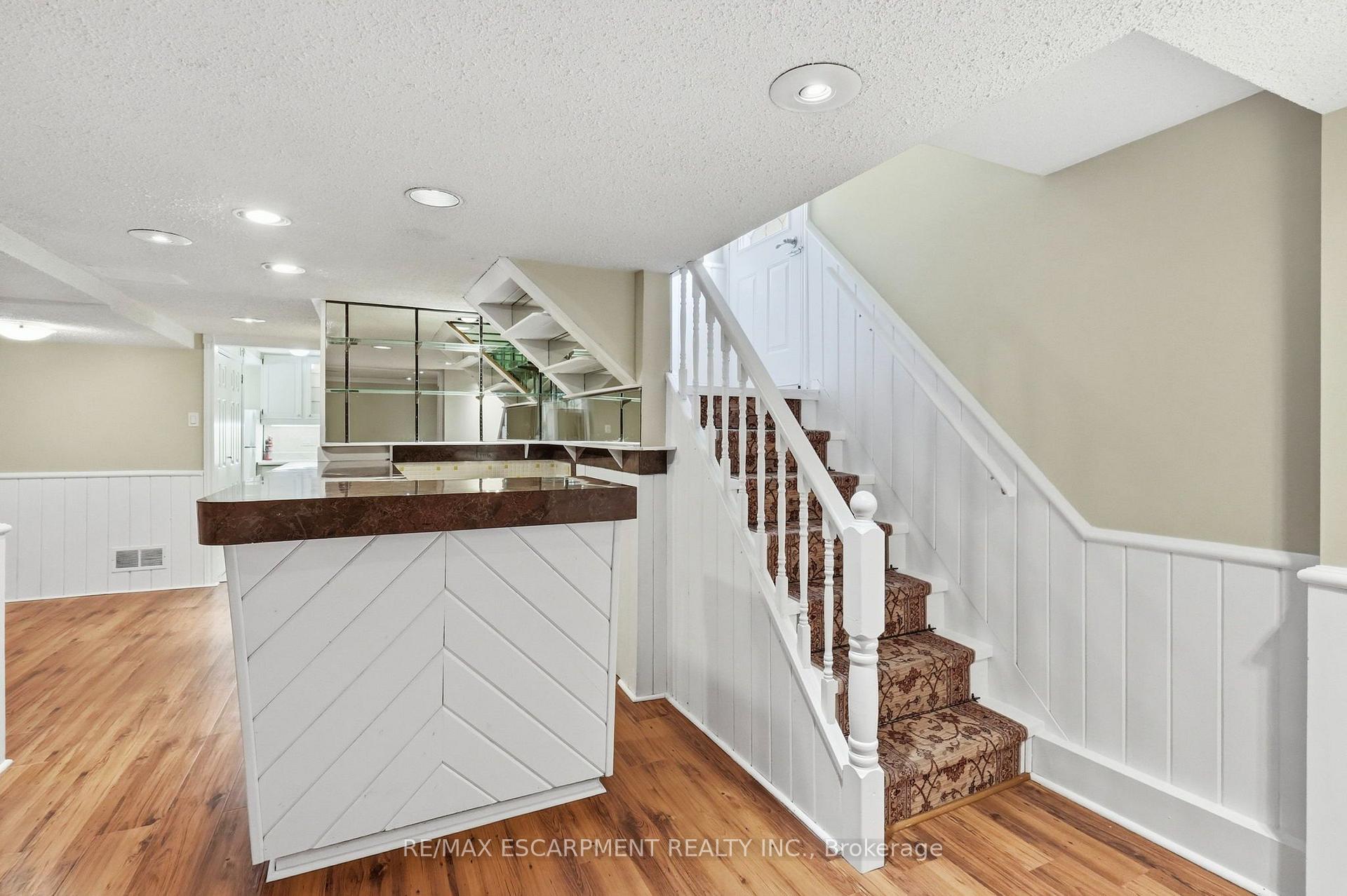 Photo 26 of 2145 Sunnyvale Drive, Oakville, Bronte — HOMEH