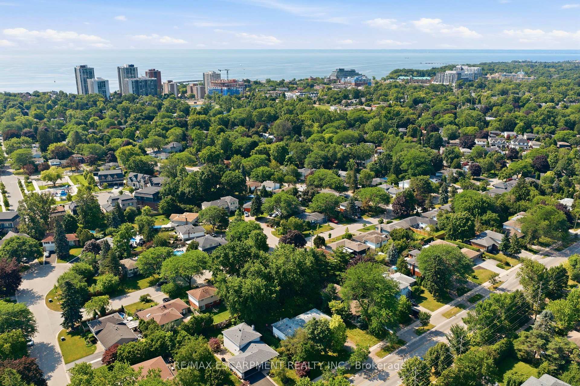 Photo 47 of 2145 Sunnyvale Drive, Oakville, Bronte — HOMEH