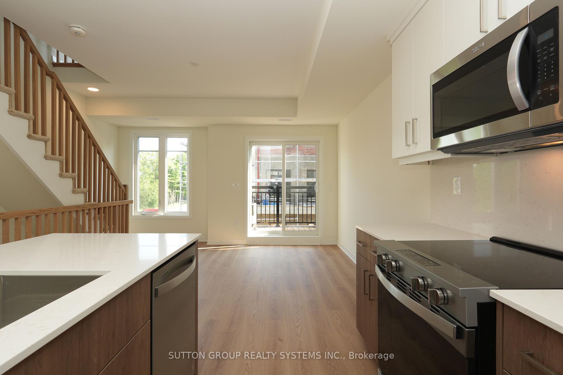 Photo 6 of Unit 13, 734 Front Royal Street, Mississauga, Applewood — HOMEH
