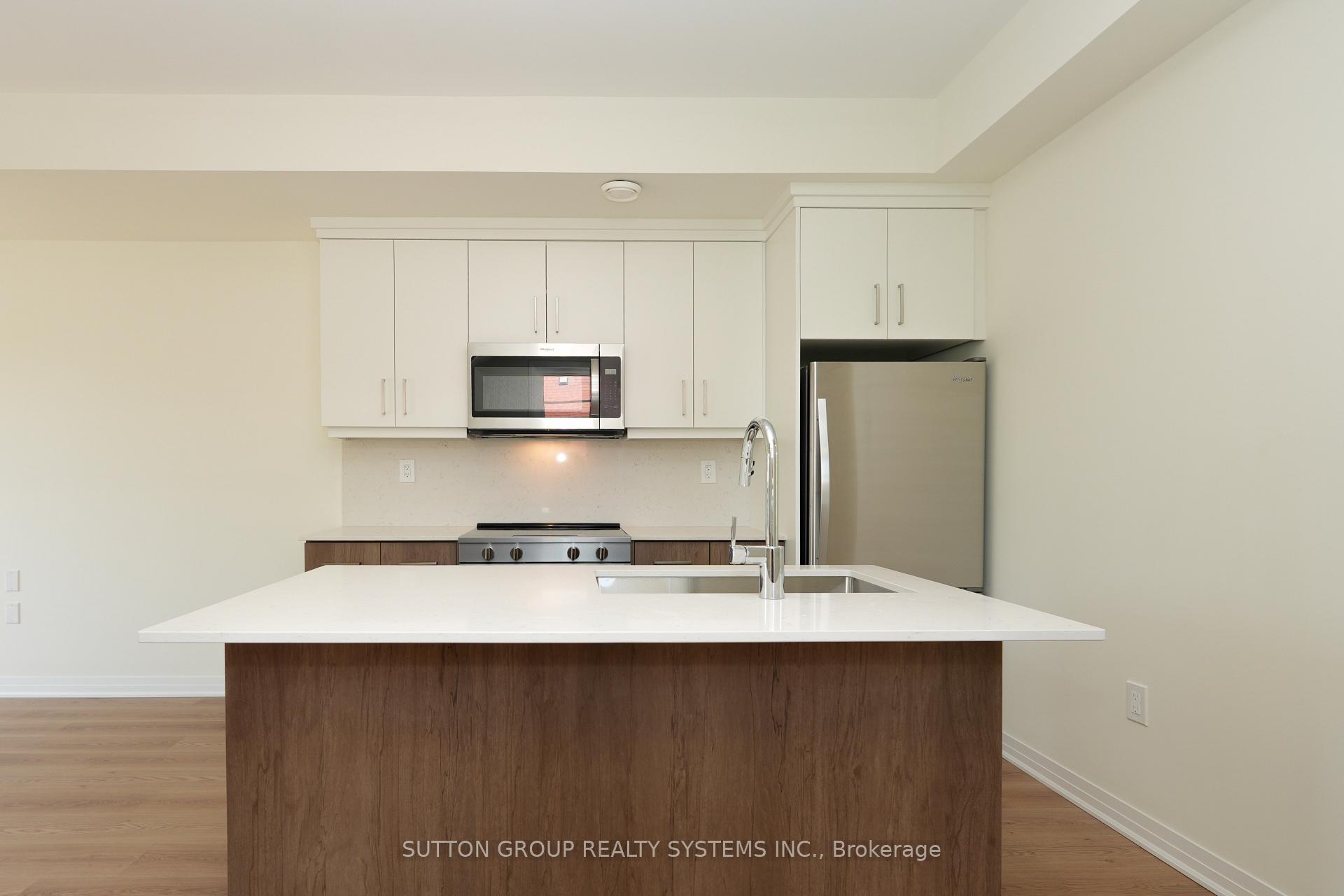 Photo 9 of Unit 13, 734 Front Royal Street, Mississauga, Applewood — HOMEH