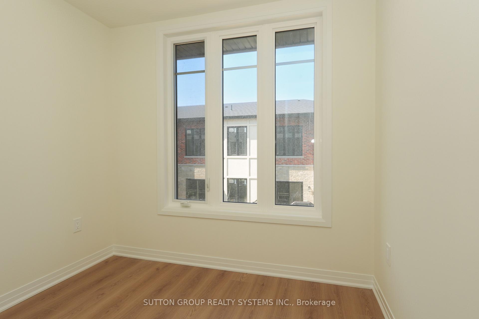 Photo 13 of Unit 13, 734 Front Royal Street, Mississauga, Applewood — HOMEH