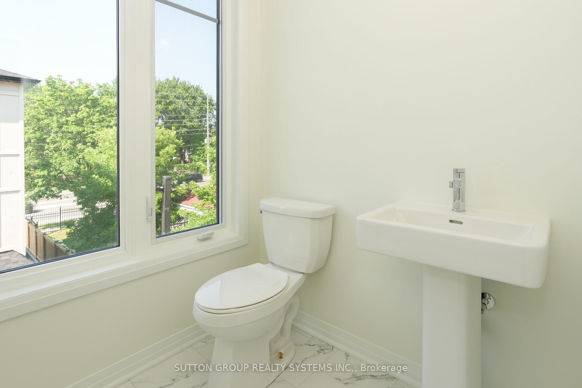 Photo 14 of Unit 13, 734 Front Royal Street, Mississauga, Applewood — HOMEH