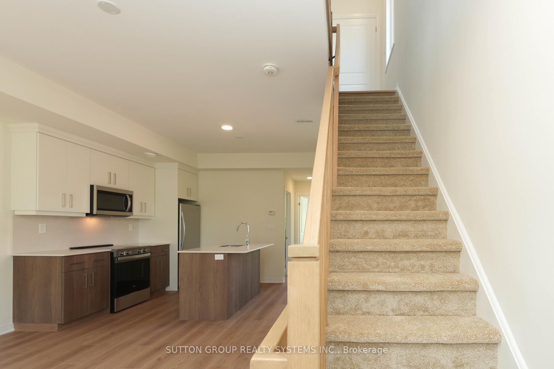 Photo 16 of Unit 13, 734 Front Royal Street, Mississauga, Applewood — HOMEH