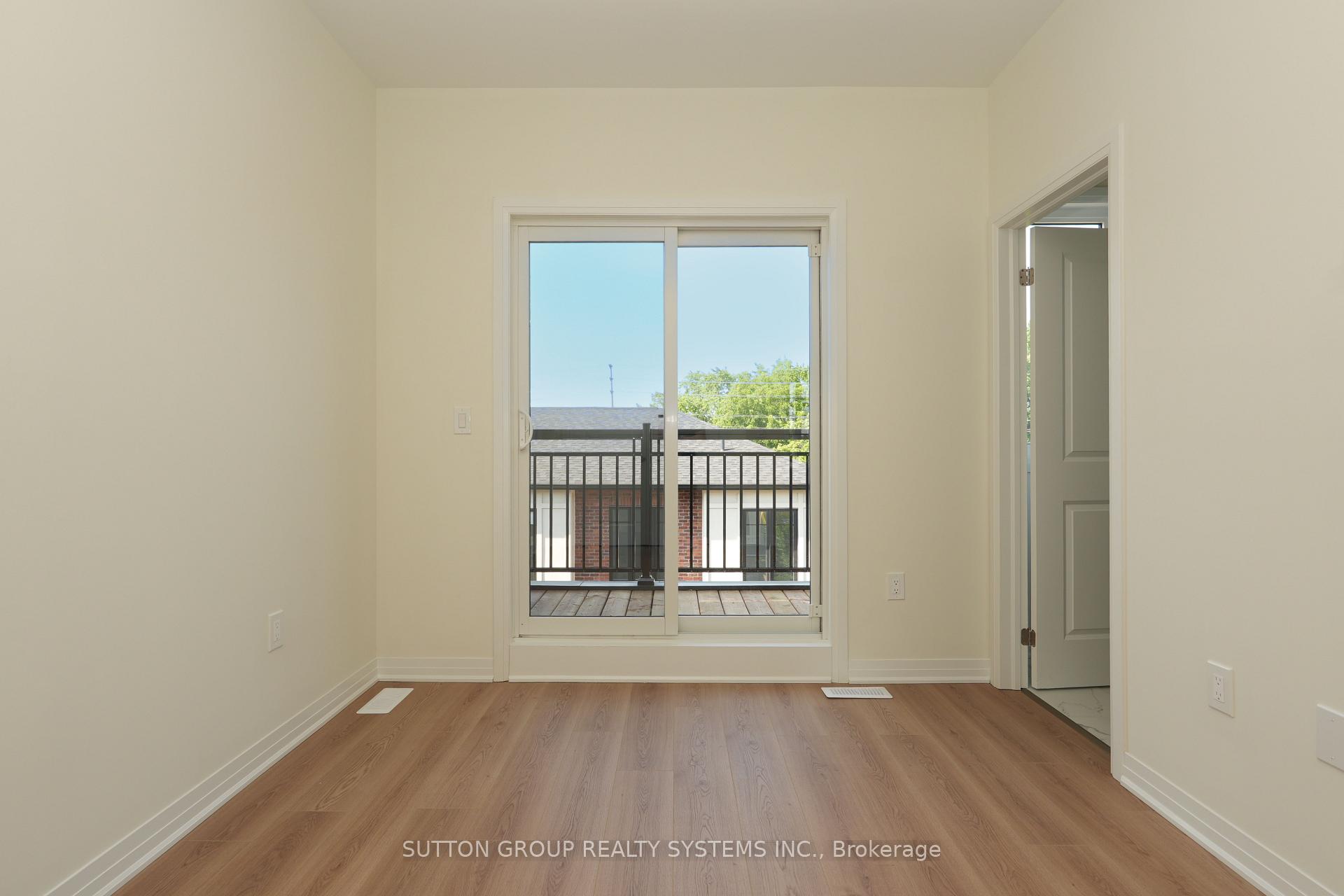 Photo 19 of Unit 13, 734 Front Royal Street, Mississauga, Applewood — HOMEH