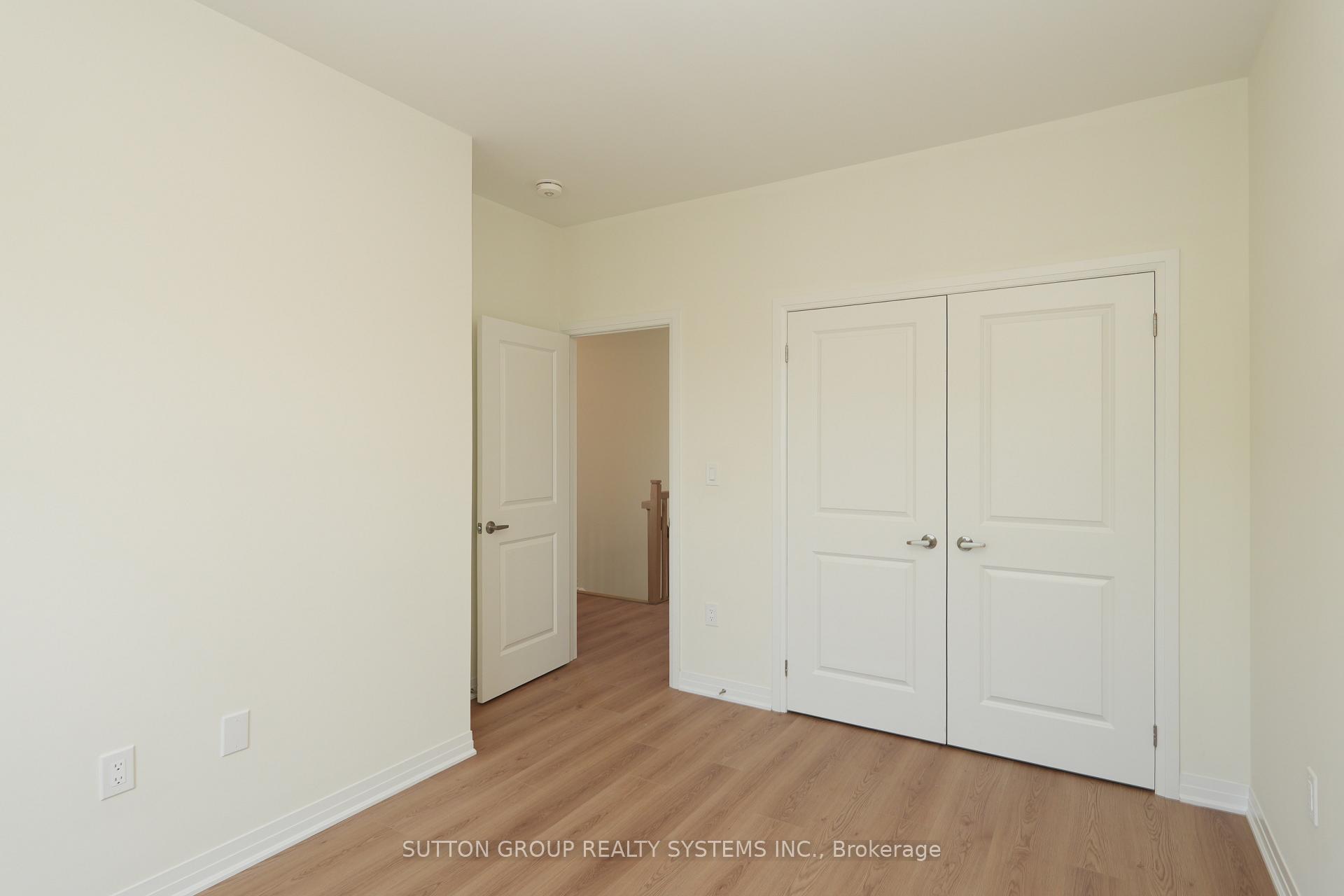 Photo 21 of Unit 13, 734 Front Royal Street, Mississauga, Applewood — HOMEH