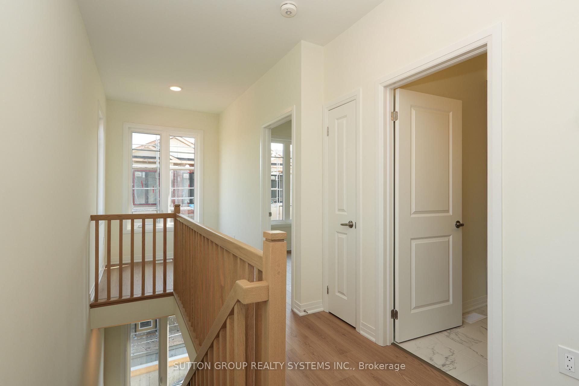 Photo 23 of Unit 13, 734 Front Royal Street, Mississauga, Applewood — HOMEH