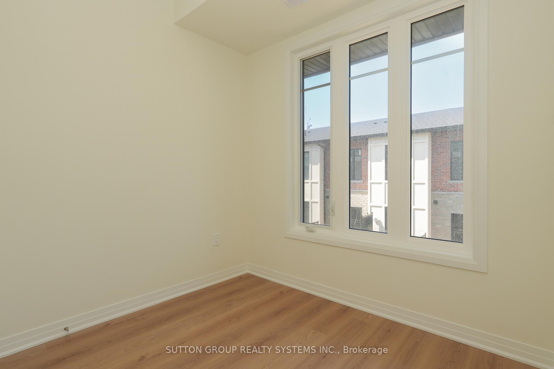 Photo 27 of Unit 13, 734 Front Royal Street, Mississauga, Applewood — HOMEH