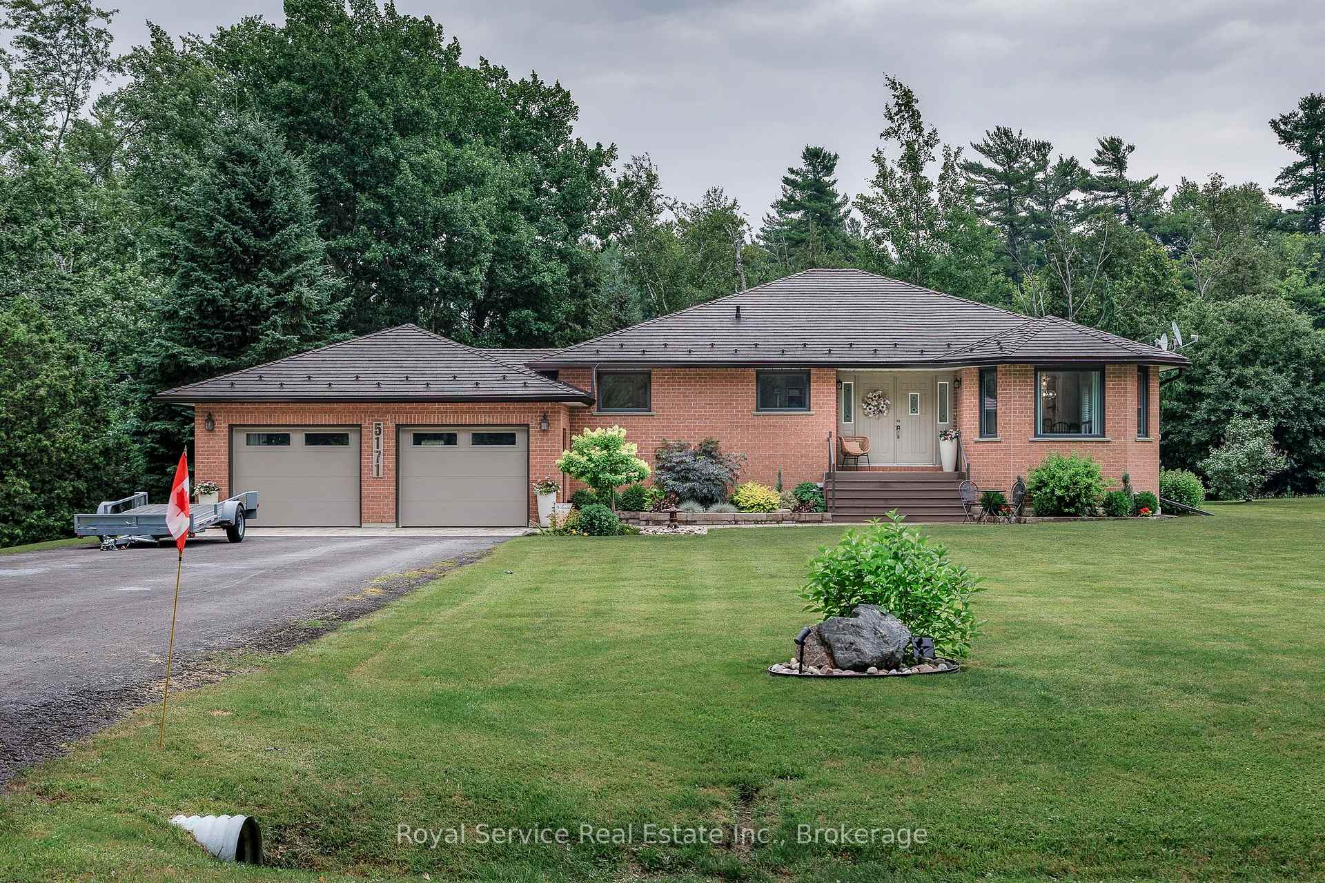 Photo of 5171 White Road N