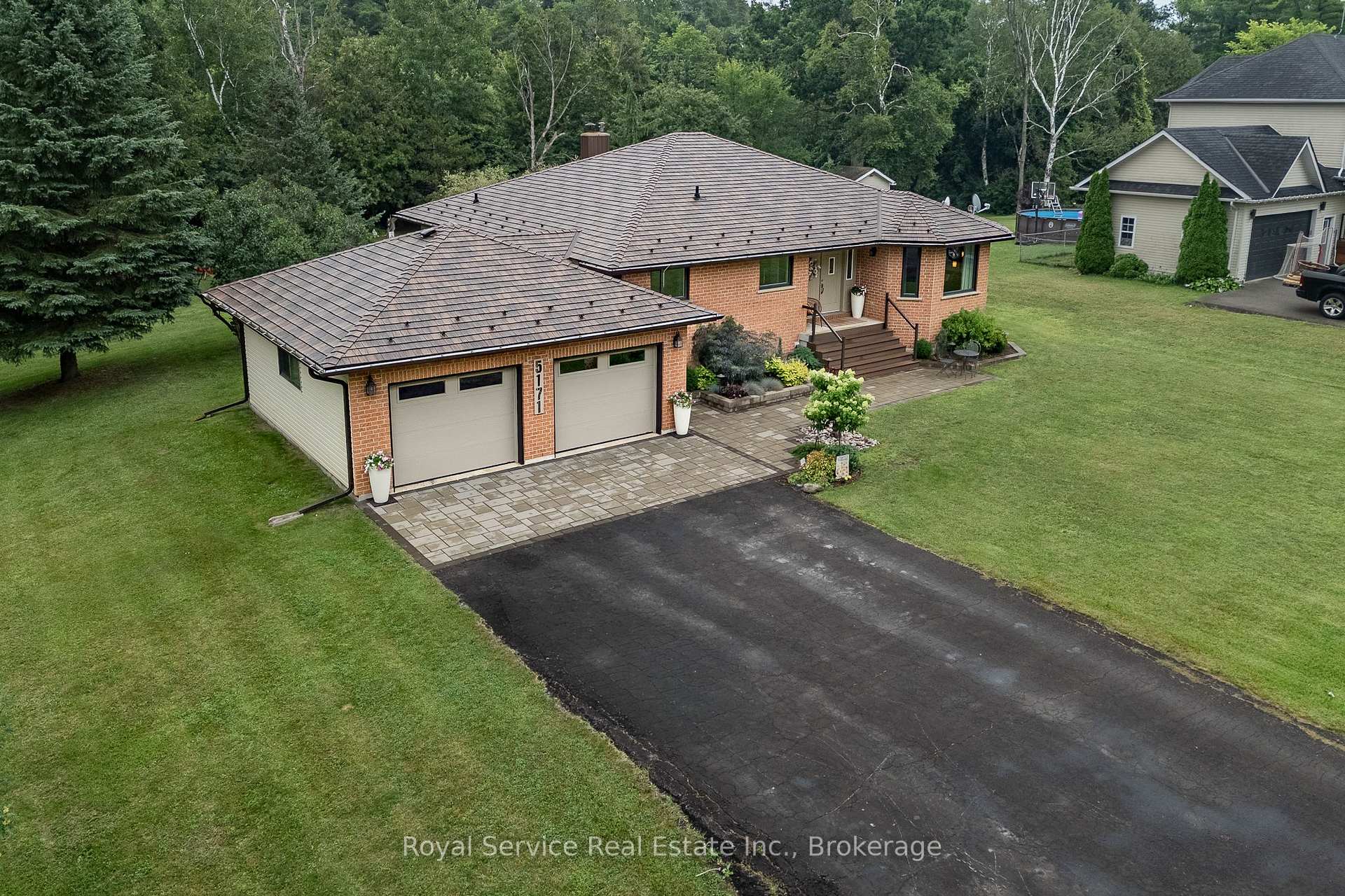 Photo 2 of 5171 White Road N, Hamilton Township, Rural Hamilton — HOMEH