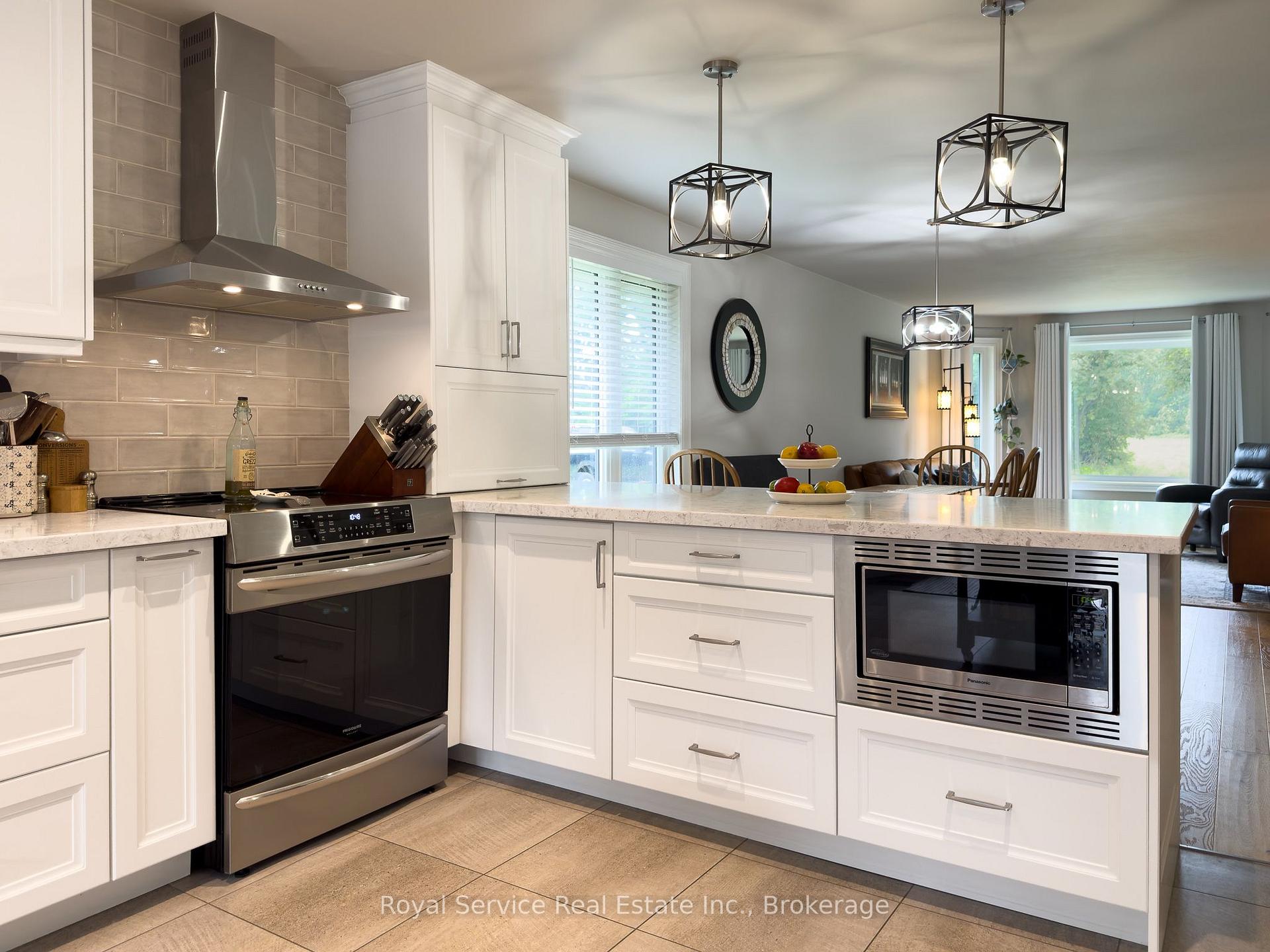 Photo 16 of 5171 White Road N, Hamilton Township, Rural Hamilton — HOMEH