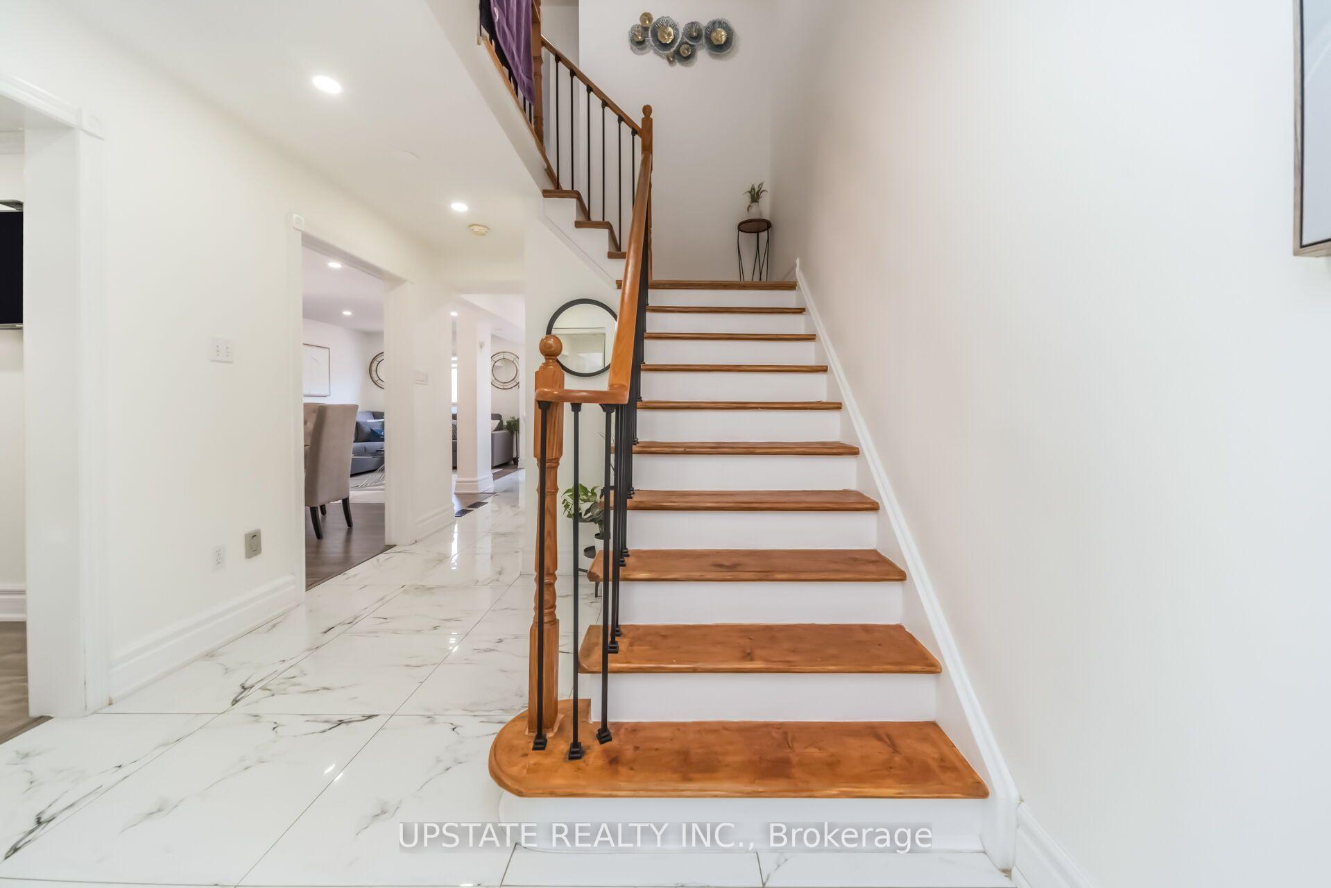 Photo 17 of 145 Valonia Drive, Brampton, Brampton North — HOMEH
