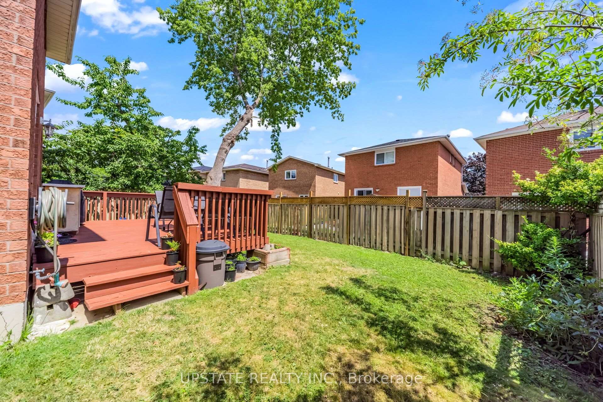 Photo 35 of 145 Valonia Drive, Brampton, Brampton North — HOMEH