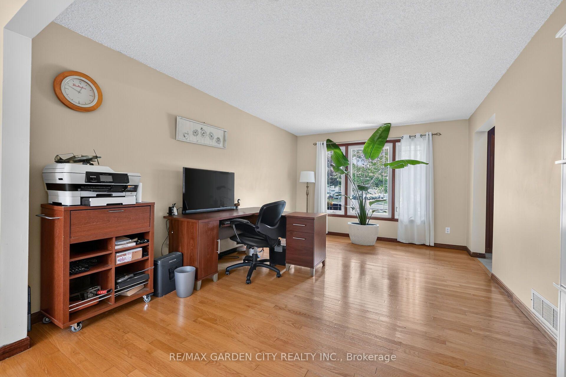 Photo 13 of 43 Bonaparte Way, Hamilton, Barnstown — HOMEH