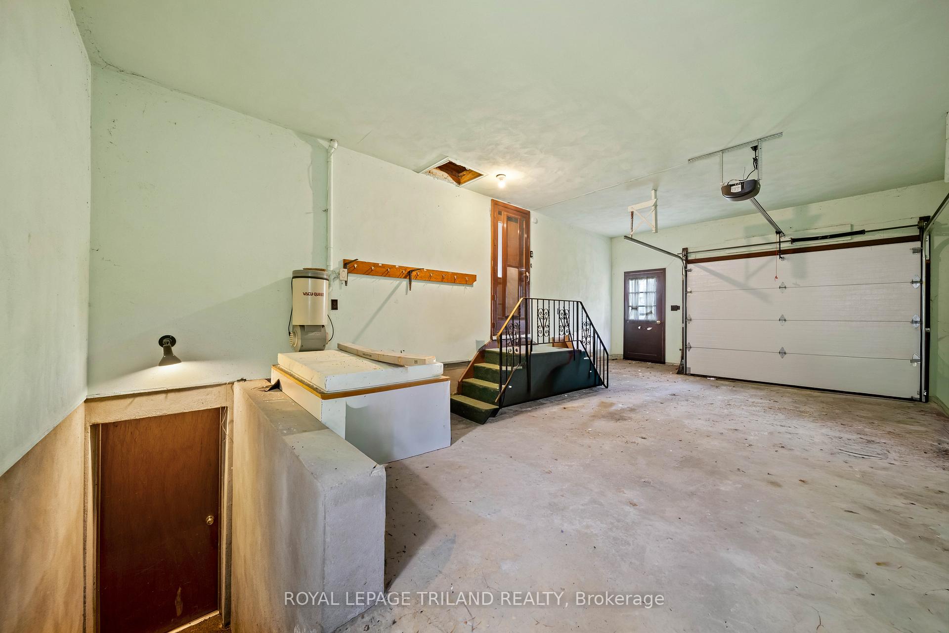Photo 35 of 308 John Street S, Aylmer — HOMEH