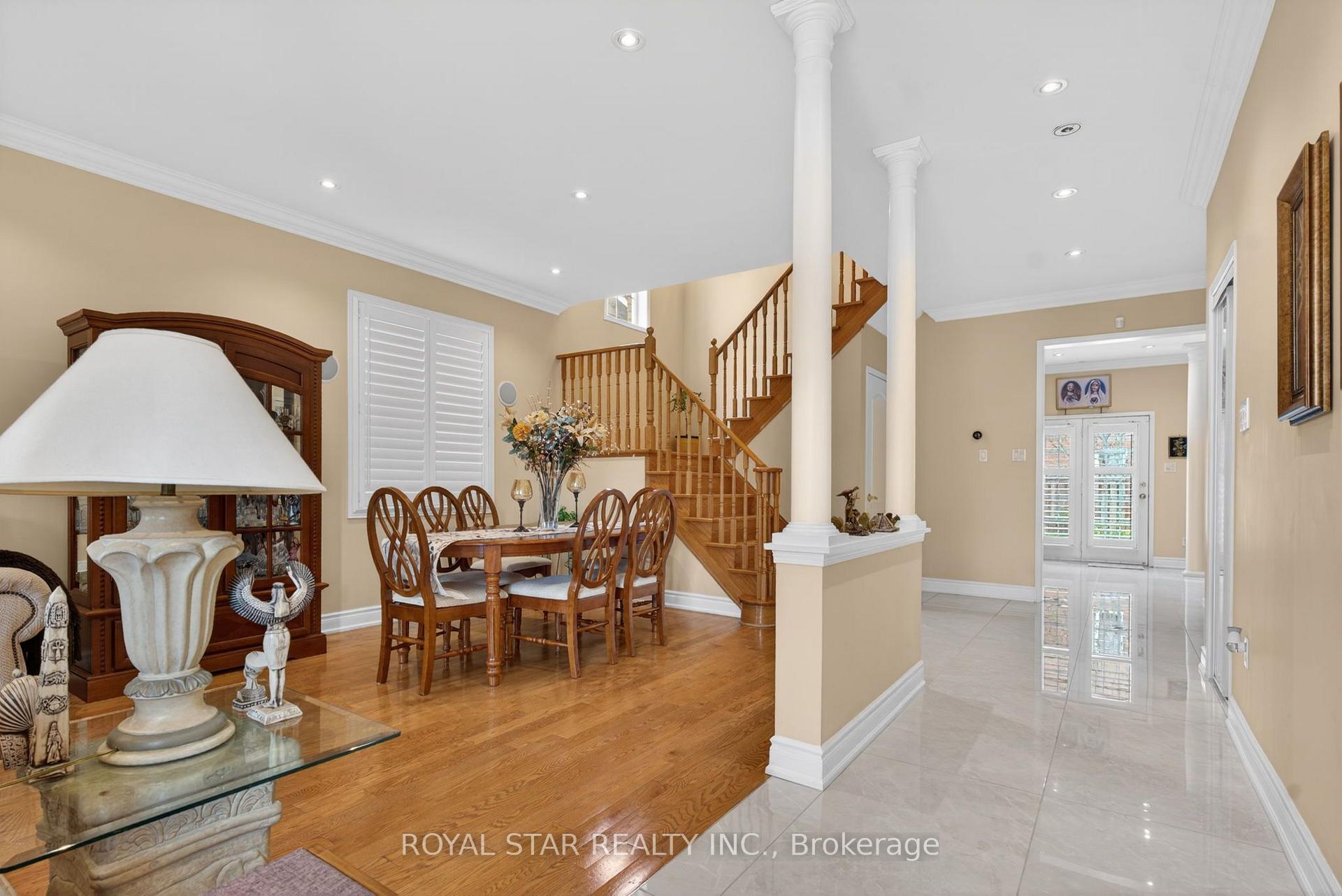 Photo 7 of 3841 Edgecliffe Run, Mississauga, Churchill Meadows — HOMEH