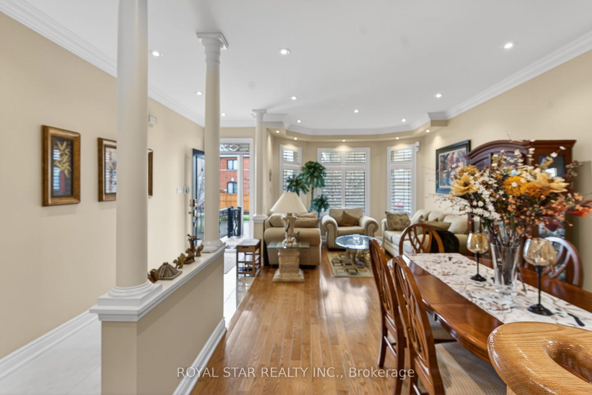 Photo 10 of 3841 Edgecliffe Run, Mississauga, Churchill Meadows — HOMEH