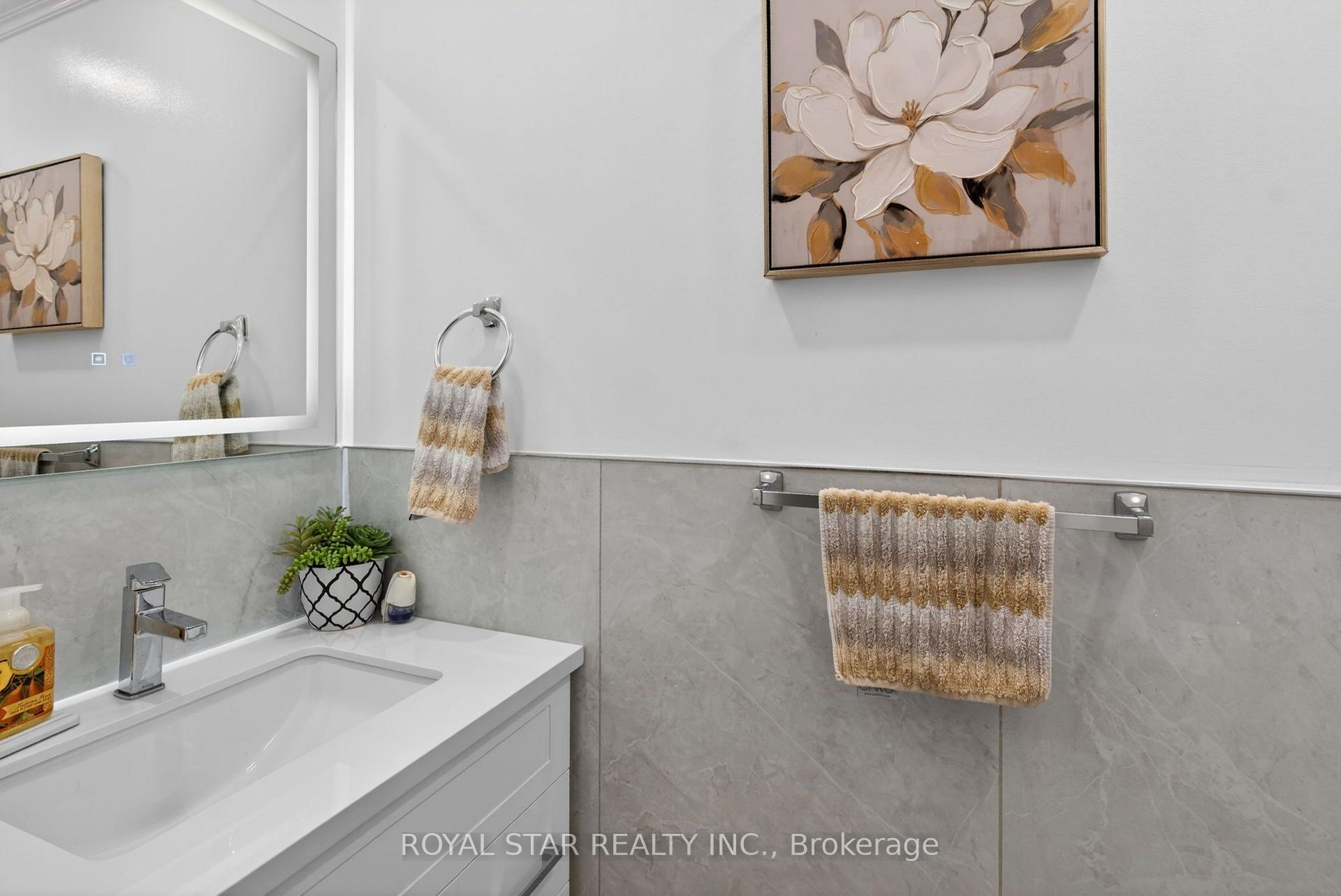 Photo 17 of 3841 Edgecliffe Run, Mississauga, Churchill Meadows — HOMEH
