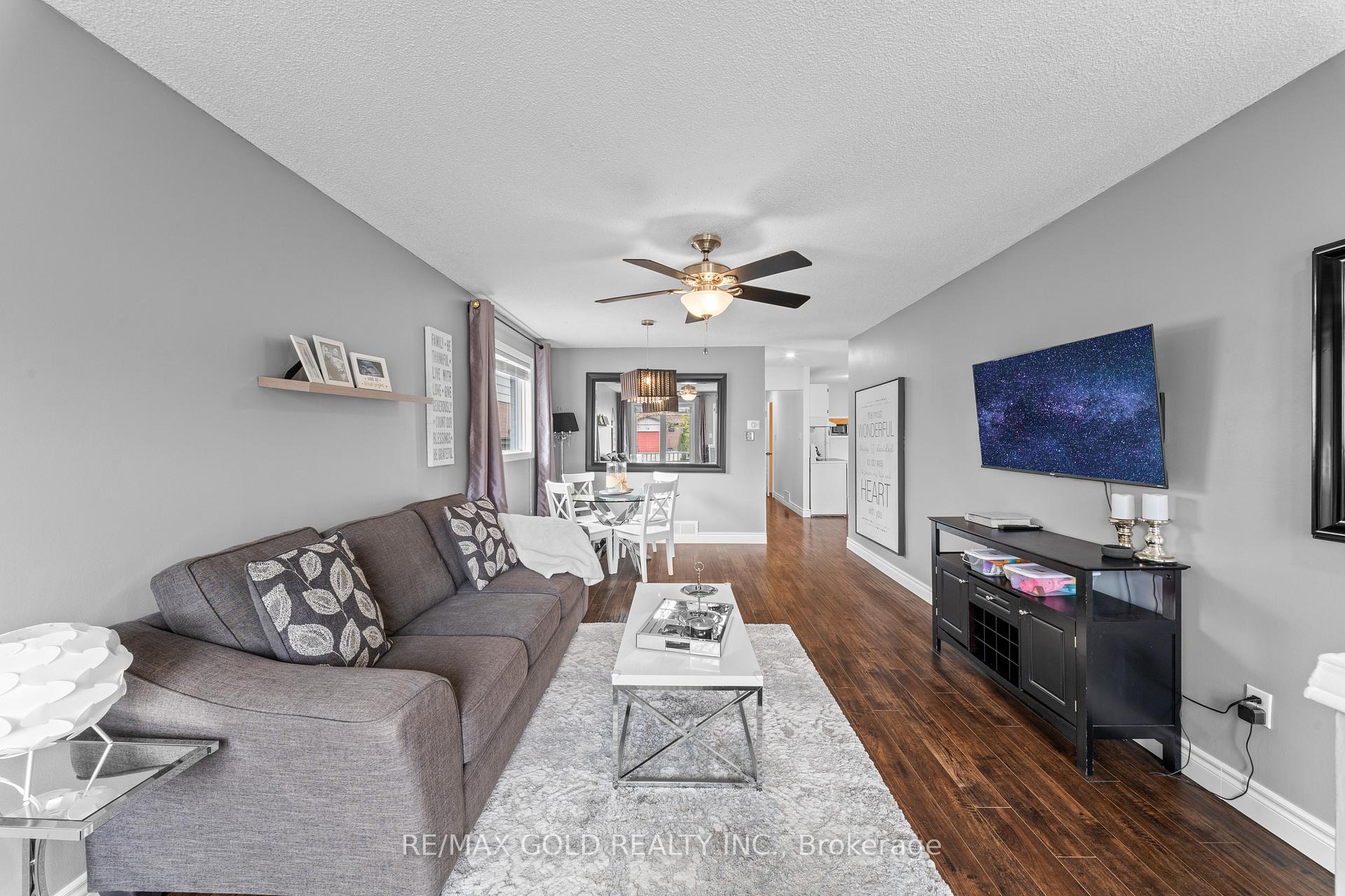 Photo 9 of 128 Martindale Crescent, Brampton, Brampton West — HOMEH