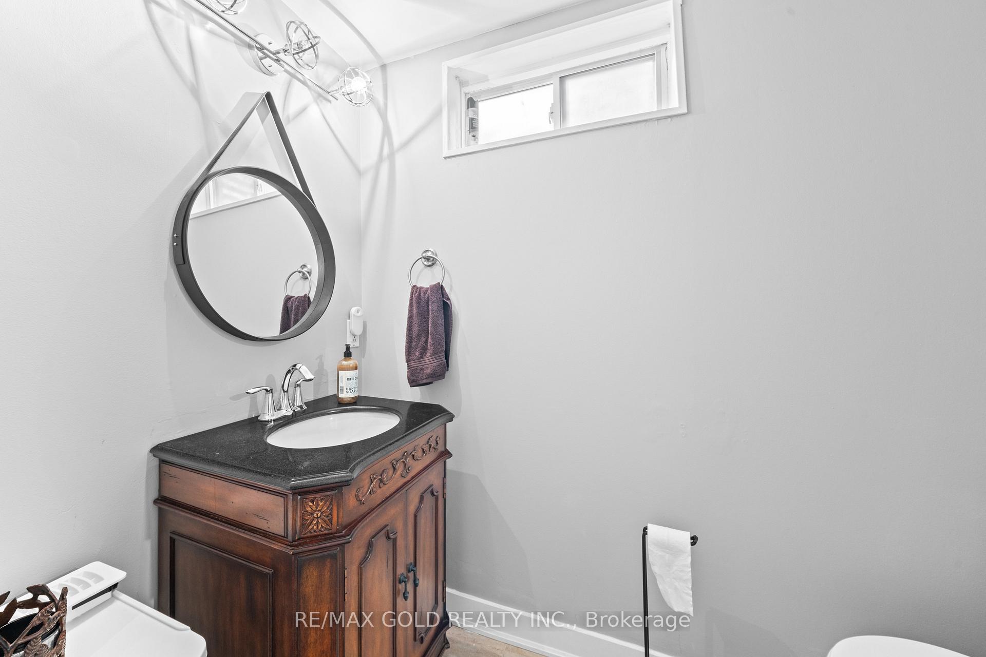 Photo 28 of 128 Martindale Crescent, Brampton, Brampton West — HOMEH