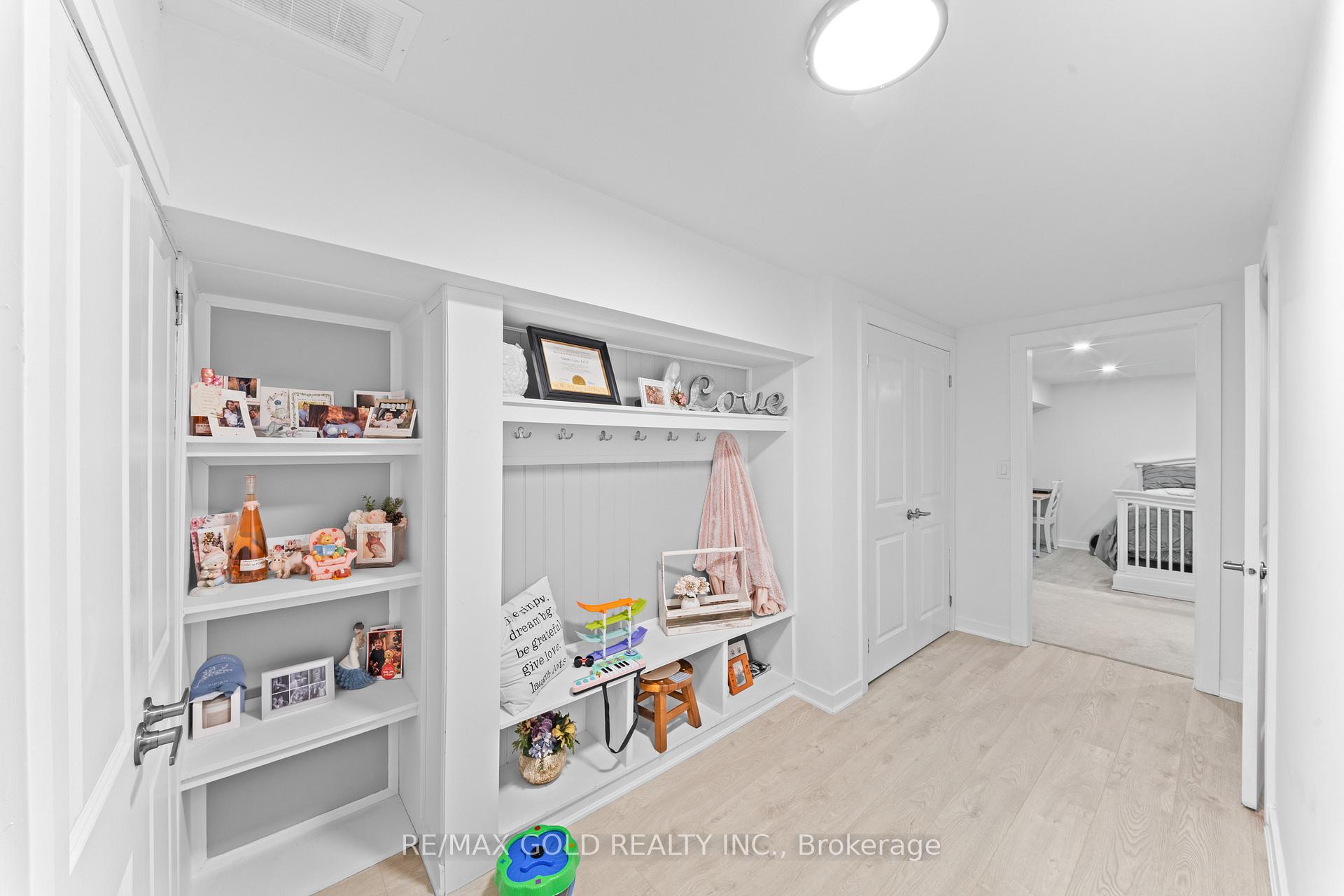 Photo 36 of 128 Martindale Crescent, Brampton, Brampton West — HOMEH