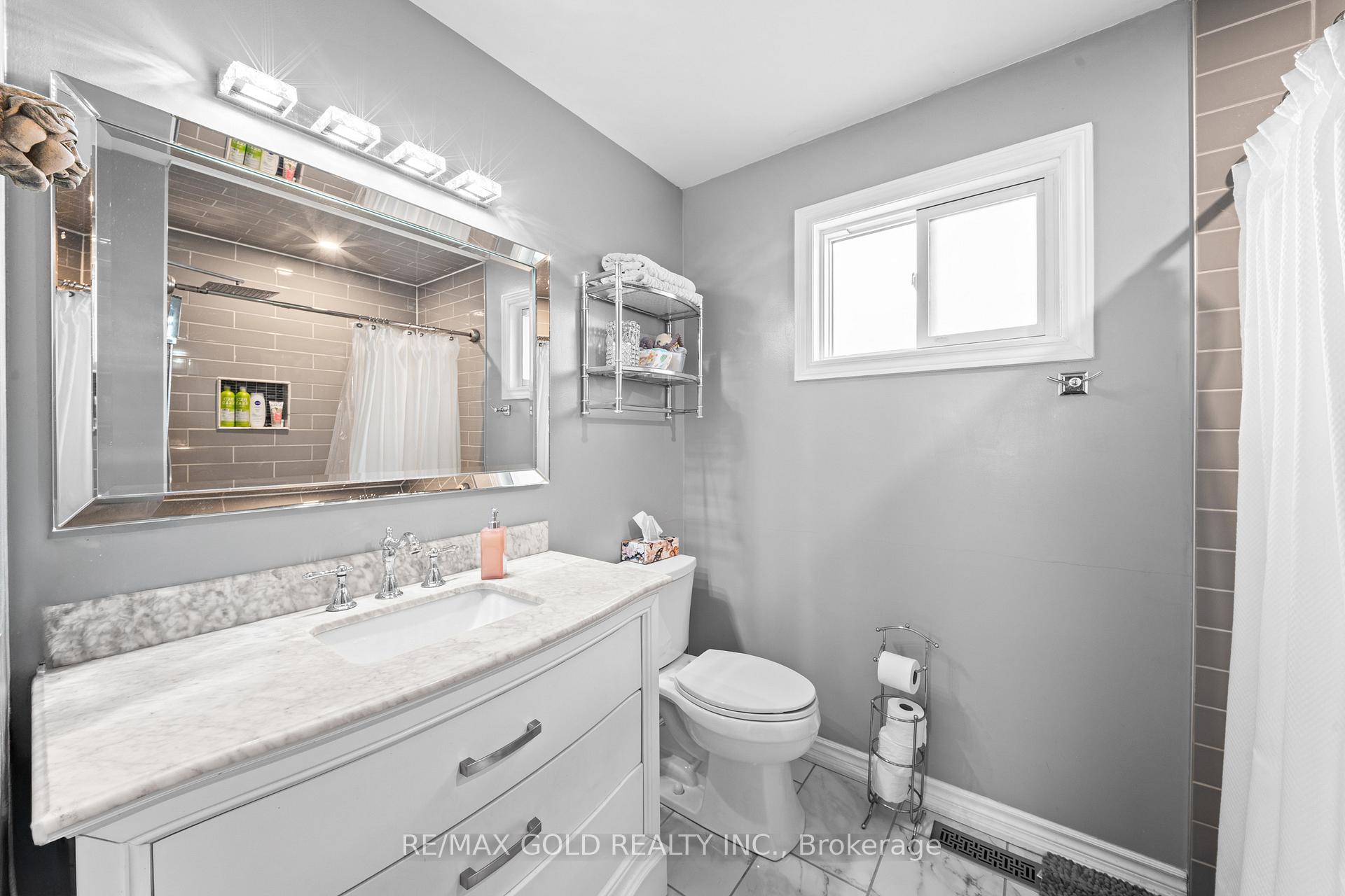 Photo 39 of 128 Martindale Crescent, Brampton, Brampton West — HOMEH
